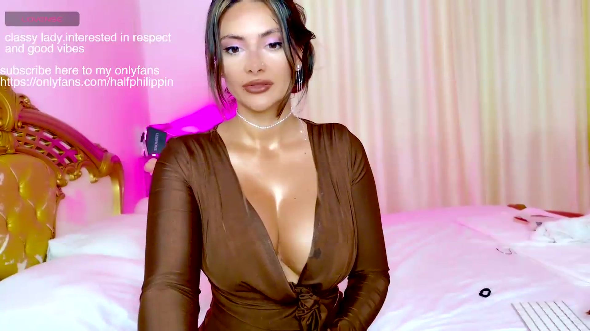 Gallery image thumbnail from HalfPhilippin's myfreecams stream on, 06/16/2026, 17:40 image 16 of 20