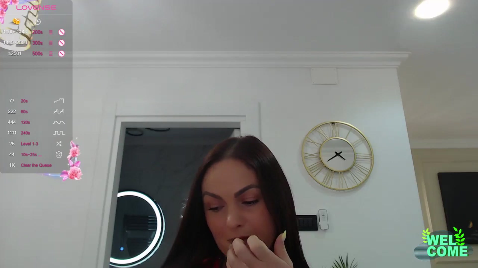 Gallery image thumbnail from Half_American's myfreecams stream on, 06/07/2024, 09:43 image 18 of 20