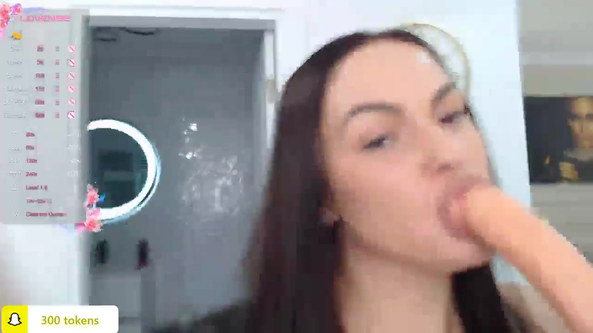 Gallery image thumbnail from Half_American's myfreecams stream on, 08/08/2024, 14:13 image 15 of 20
