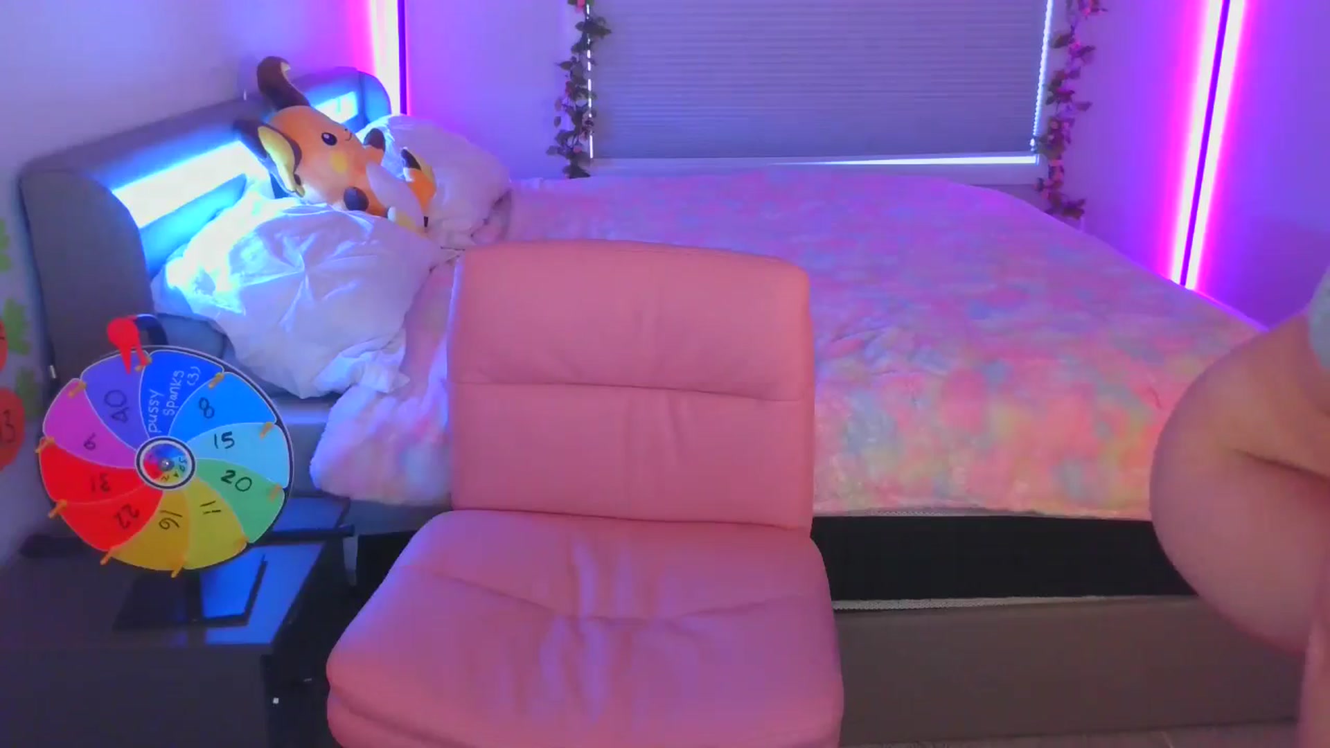 Gallery image thumbnail from Halileya's myfreecams stream on, 06/20/2024, 03:29 image 5 of 20
