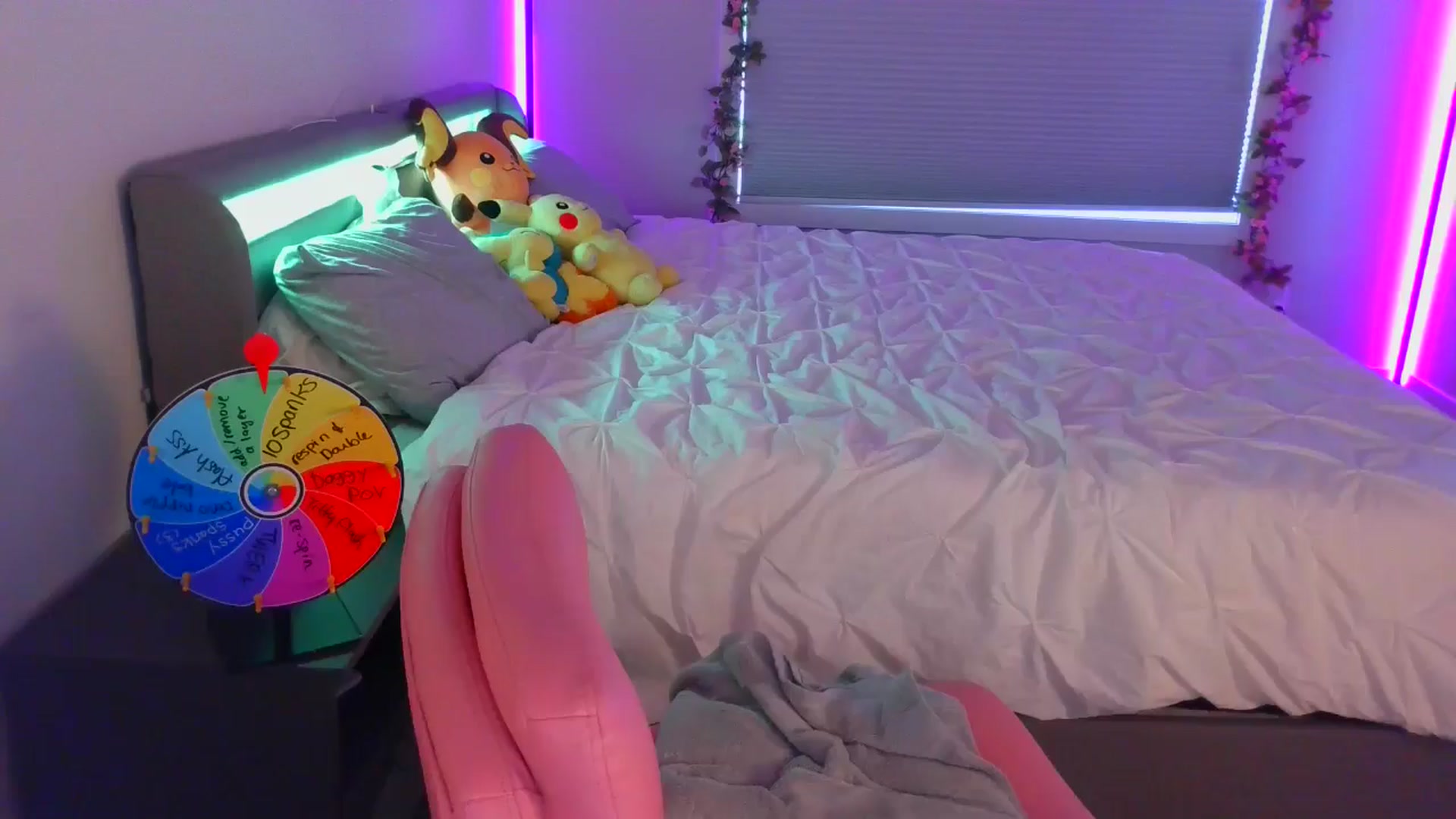 Gallery image thumbnail from Halileya's myfreecams stream on, 06/24/2024, 03:16 image 14 of 20