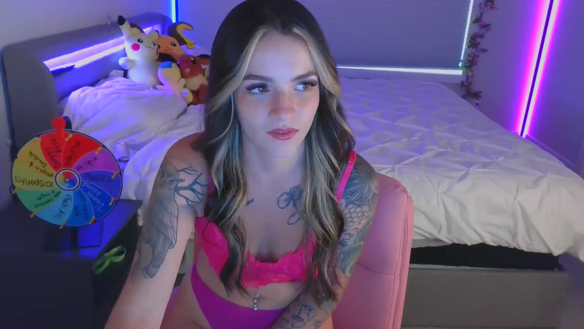 Gallery image thumbnail from Halileya's myfreecams stream on, 07/16/2024, 01:51 image 19 of 20