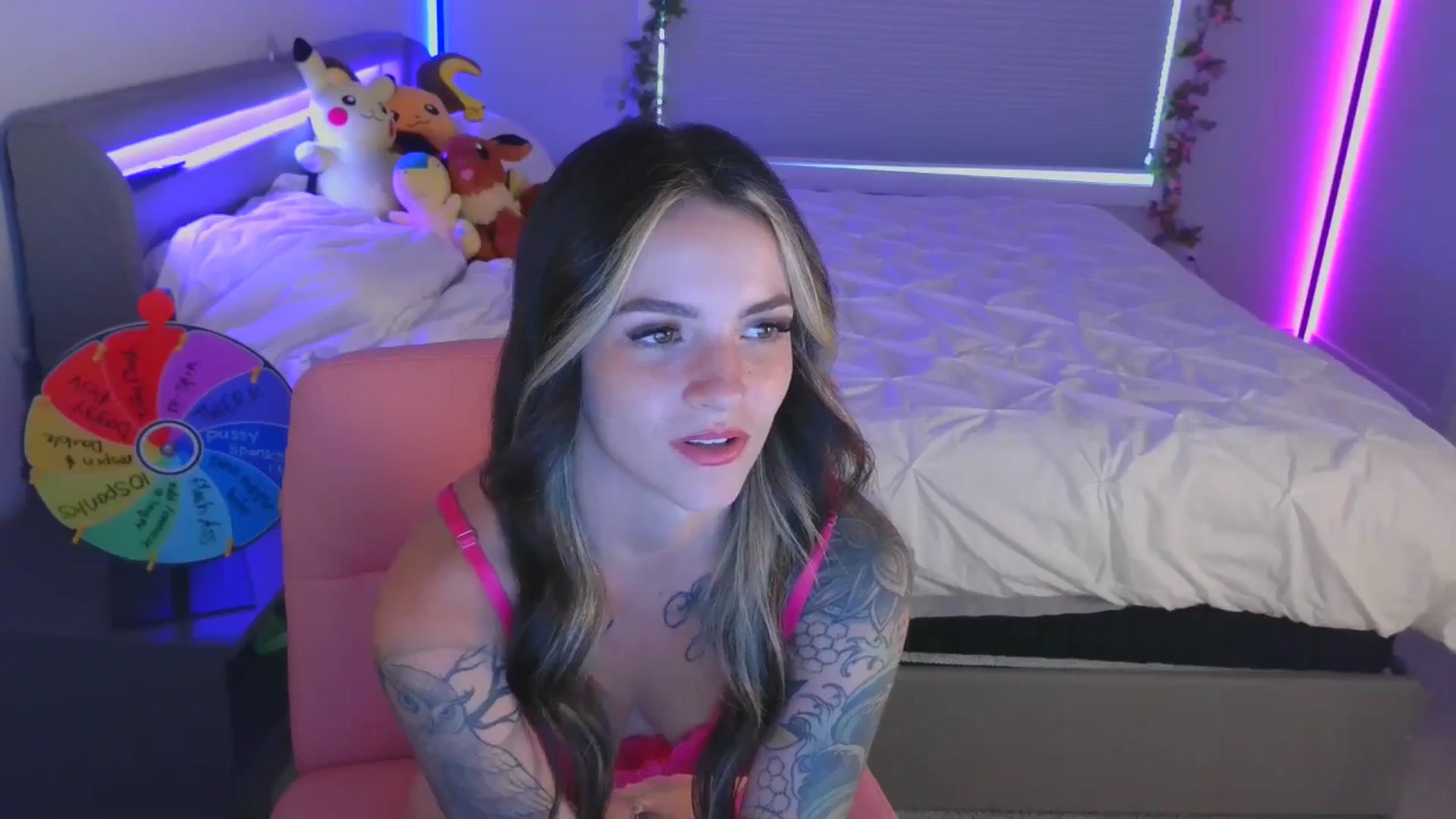 Gallery image thumbnail from Halileya's myfreecams stream on, 07/16/2024, 01:51 image 8 of 20
