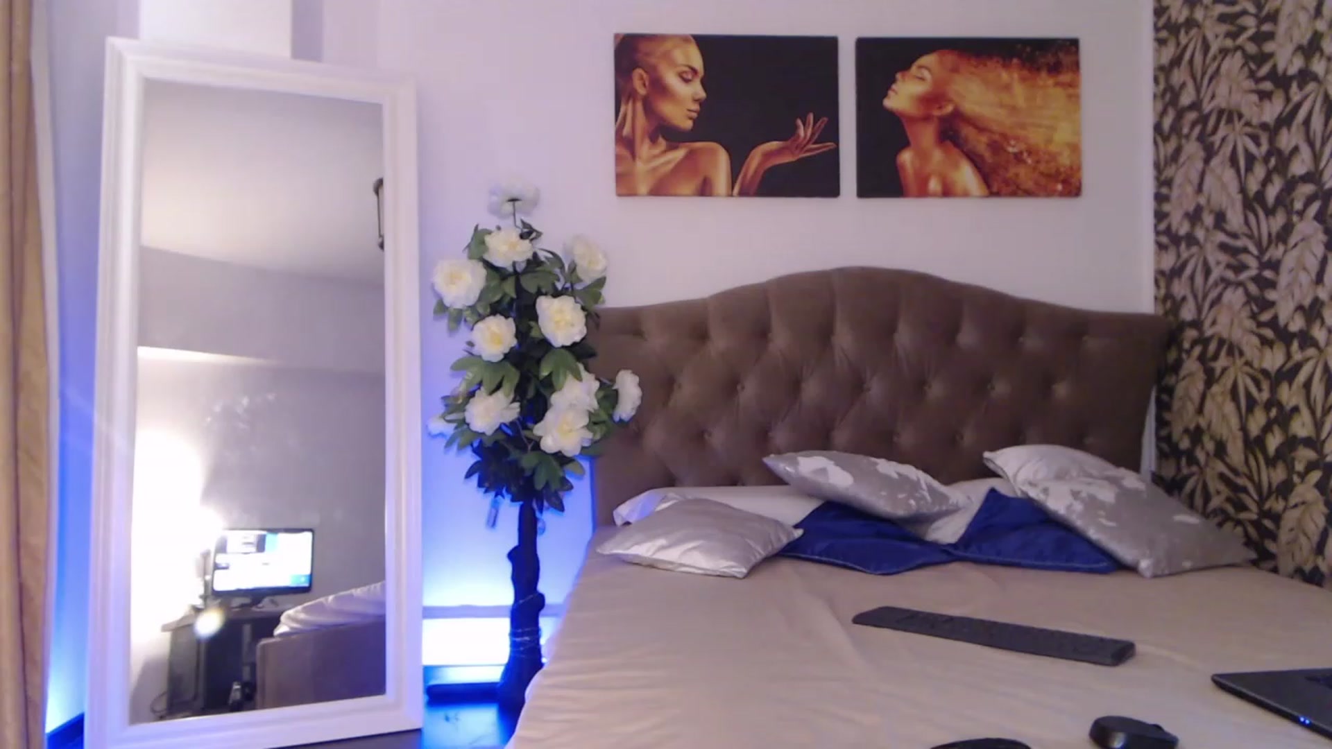 Gallery image thumbnail from Hallie_May's myfreecams stream on, 01/02/2023, 08:37 image 20 of 20
