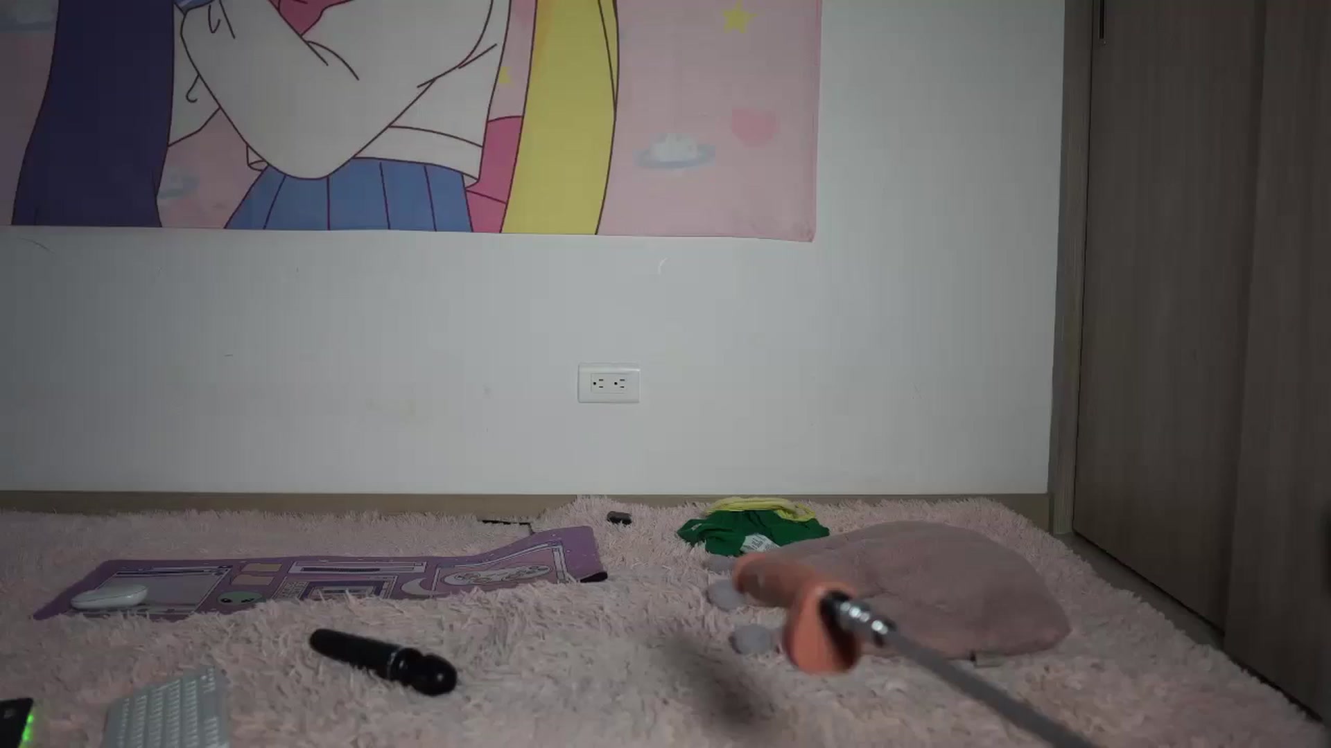 Gallery image thumbnail from Hallieee's myfreecams stream on, 04/06/2024, 23:21 image 8 of 20