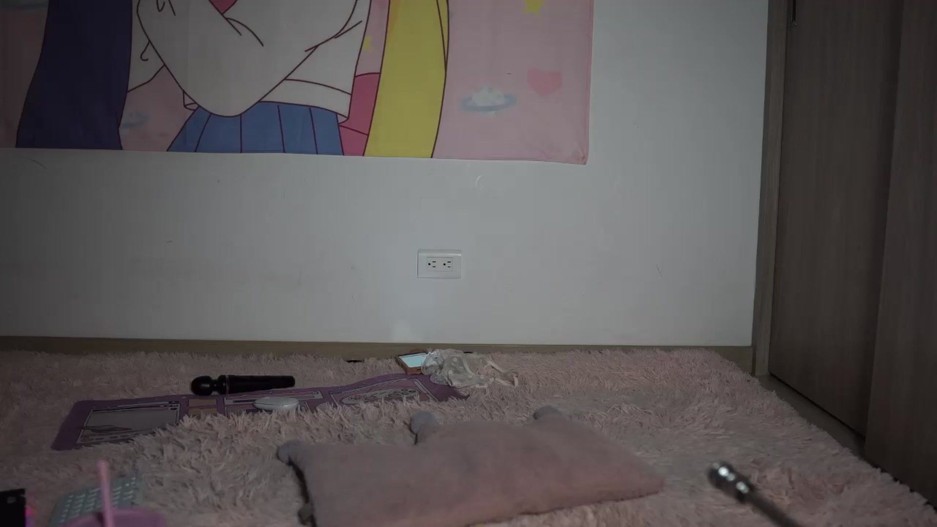 Gallery image thumbnail from Hallieee's myfreecams stream on, 04/10/2024, 01:44 image 4 of 20