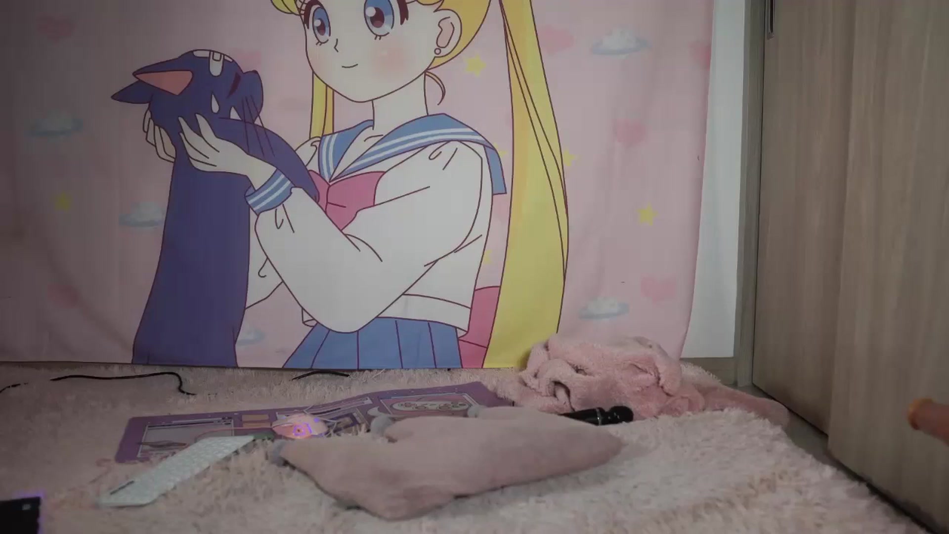 Gallery image thumbnail from Hallieee's myfreecams stream on, 04/29/2024, 24:02 image 19 of 20