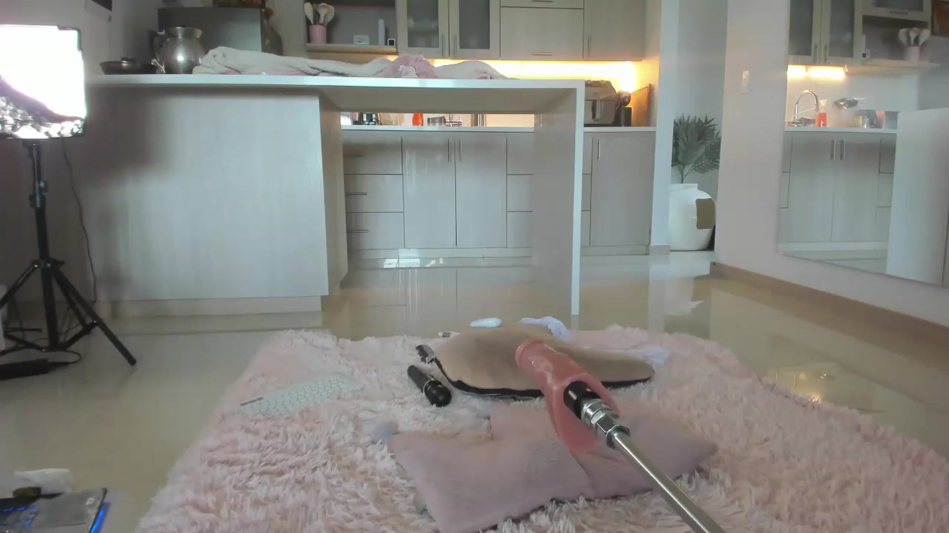 Gallery image thumbnail from Hallieee's myfreecams stream on, 11/07/2024, 20:30 image 12 of 20