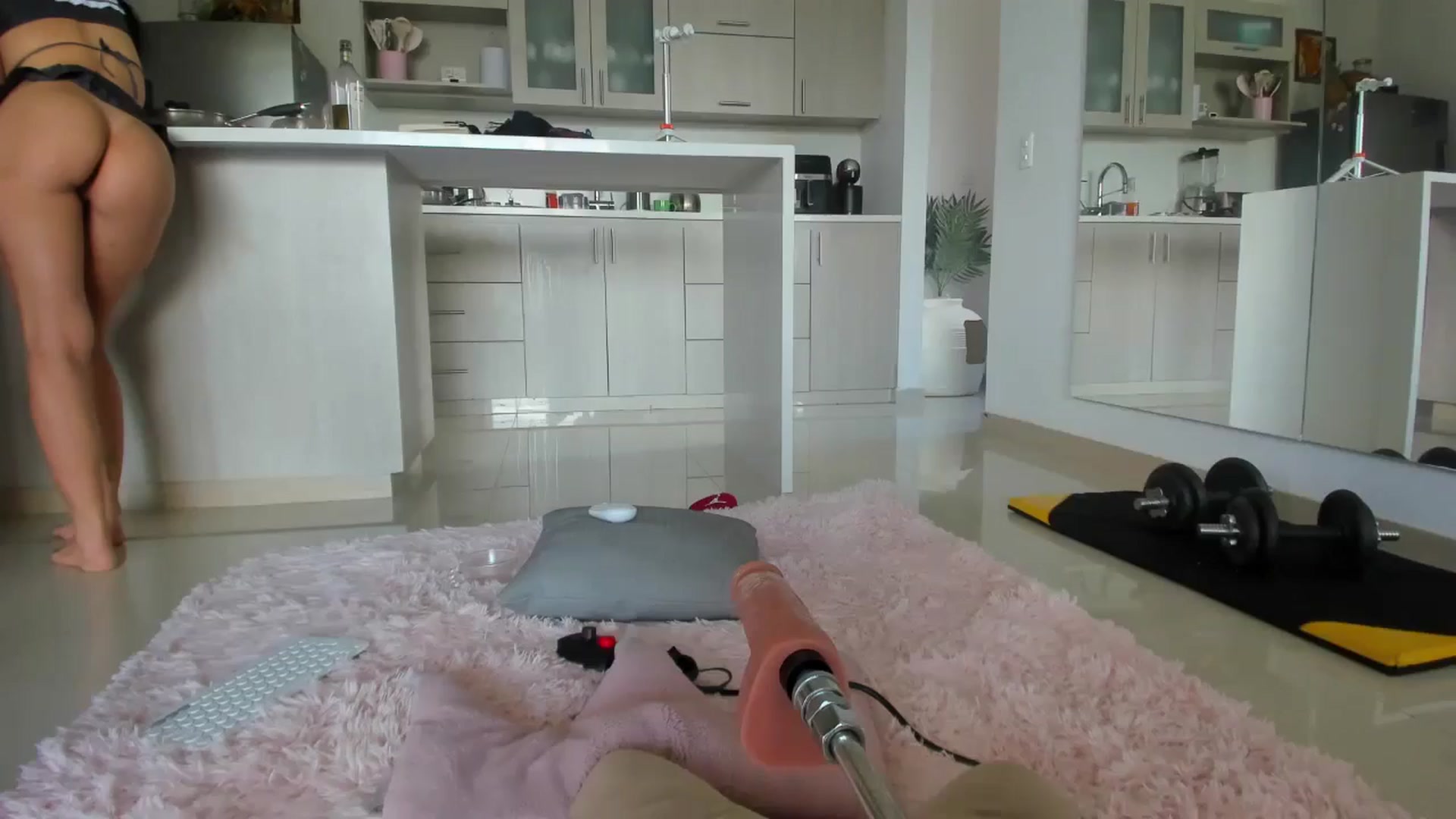 Gallery image thumbnail from Hallieee's myfreecams stream on, 11/20/2024, 16:35 image 18 of 20