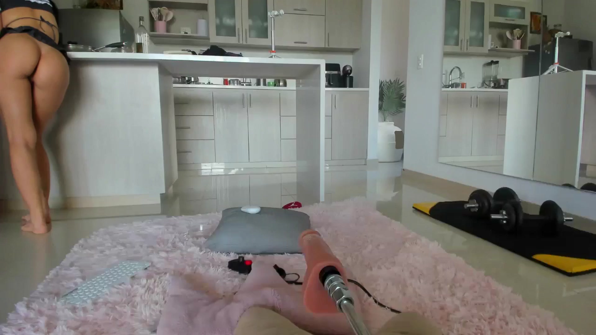 Gallery image thumbnail from Hallieee's myfreecams stream on, 11/20/2024, 16:35 image 17 of 20