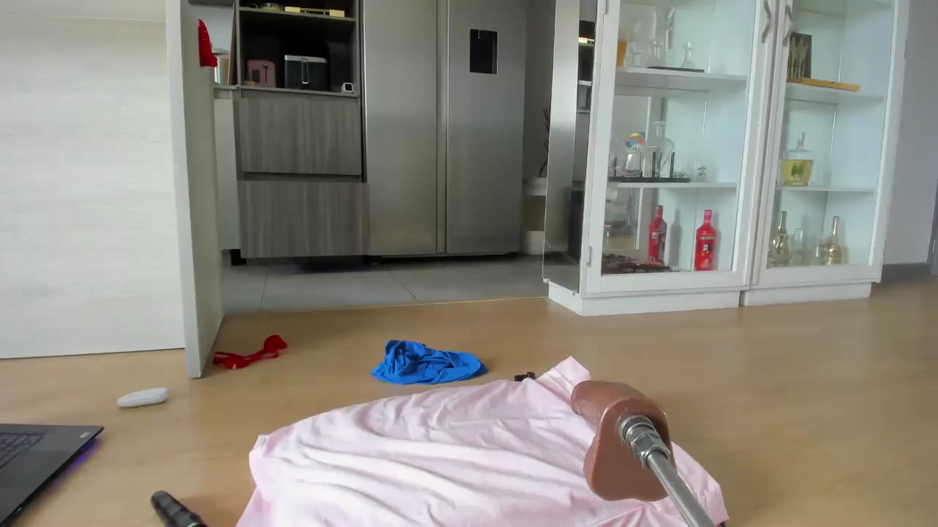 Gallery image thumbnail from Hallieee's myfreecams stream on, 12/31/2025, 18:38 image 6 of 20