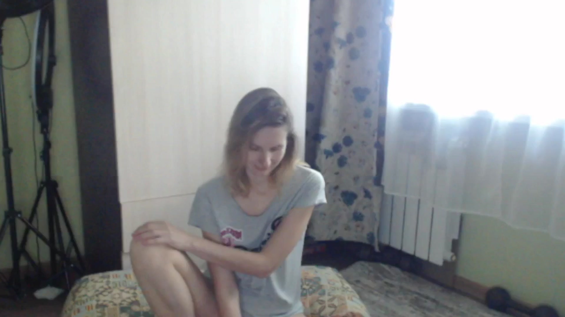 Gallery image thumbnail from HalynatheBest's myfreecams stream on, 05/25/2025, 12:25 image 3 of 20