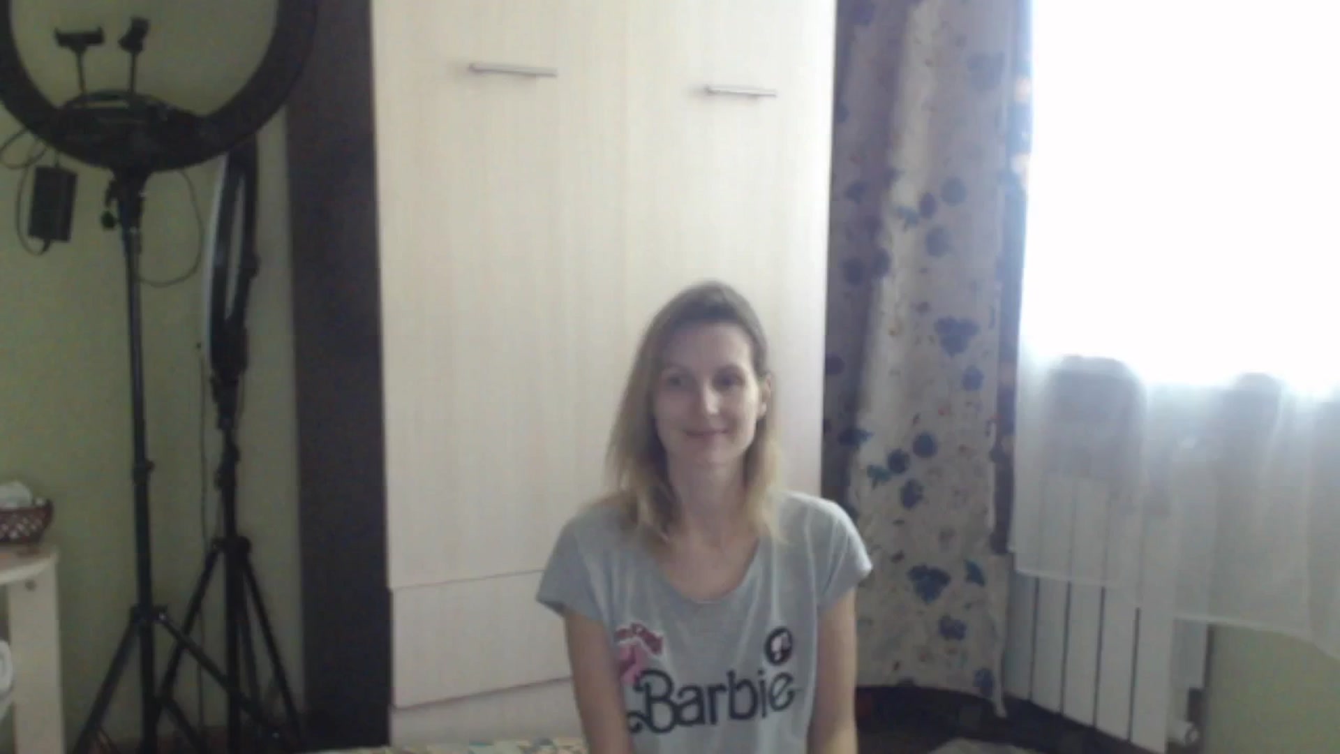 Gallery image thumbnail from HalynatheBest's myfreecams stream on, 05/25/2025, 12:25 image 13 of 20