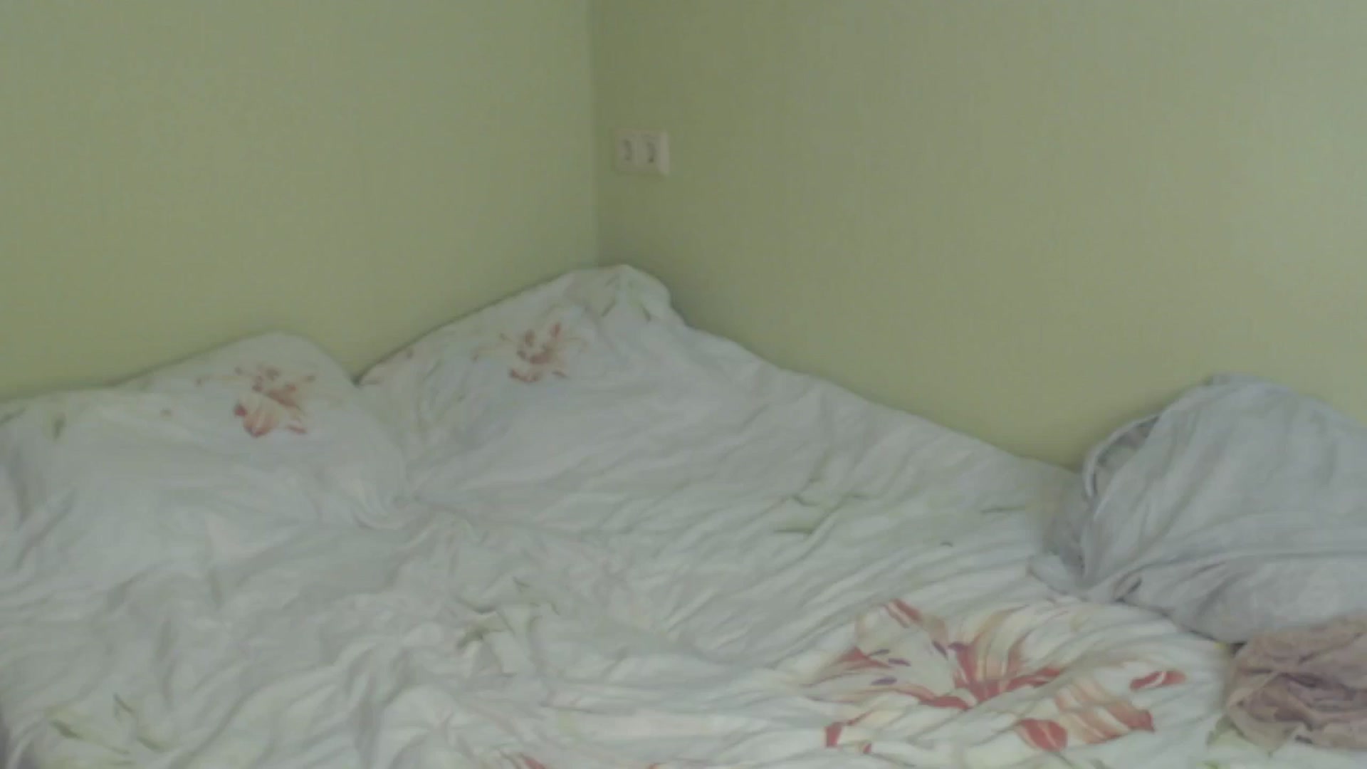 Gallery image thumbnail from HalynatheBest's myfreecams stream on, 06/09/2025, 12:41 image 13 of 20