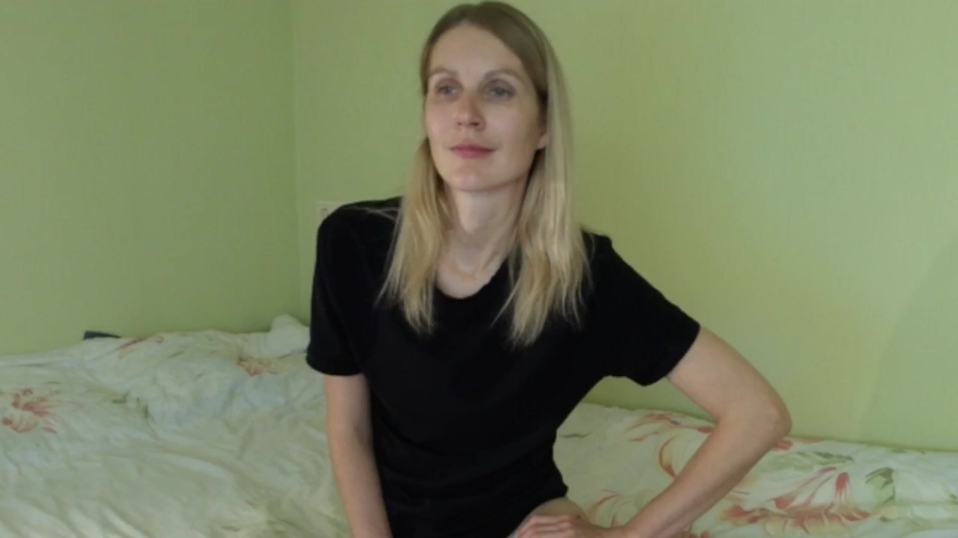 Gallery image thumbnail from HalynatheBest's myfreecams stream on, 10/13/2025, 19:52 image 4 of 20