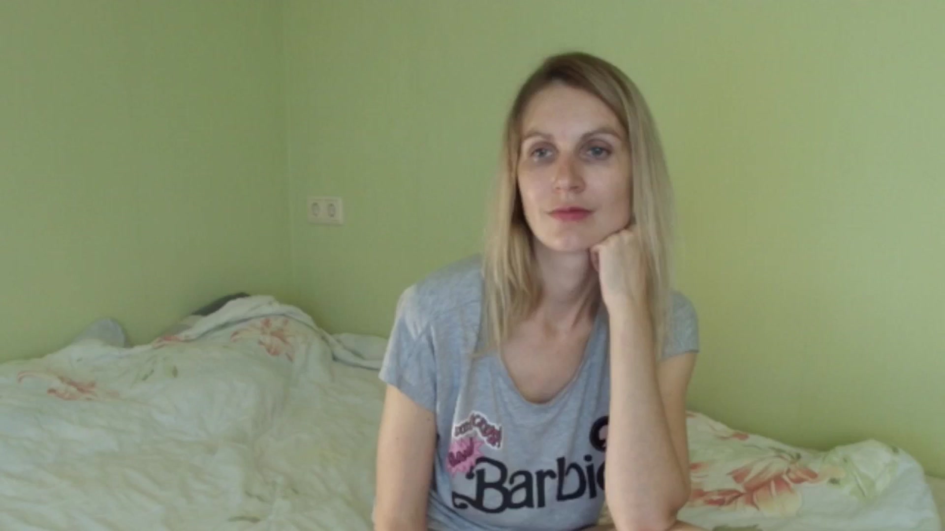 Gallery image thumbnail from HalynatheBest's myfreecams stream on, 10/15/2025, 19:35 image 18 of 20
