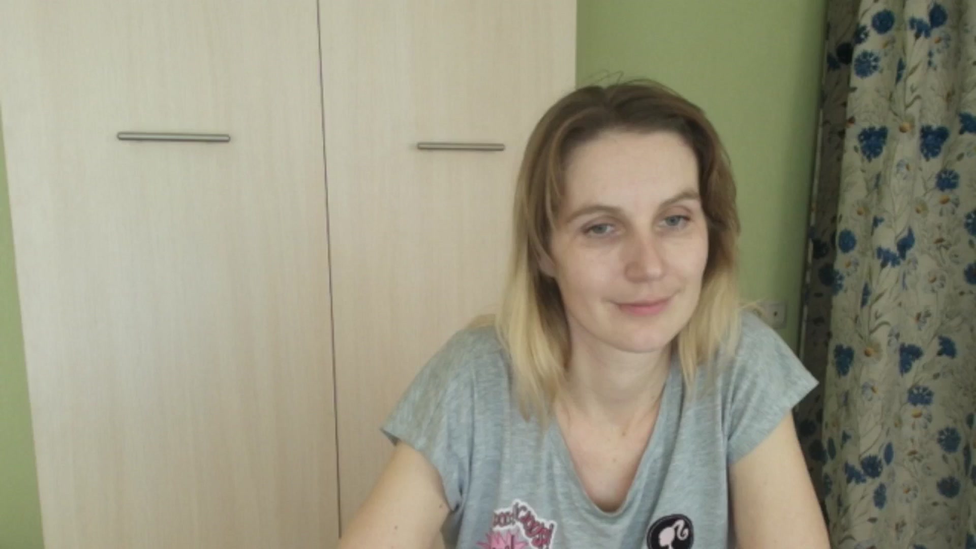 Gallery image thumbnail from HalynatheBest's myfreecams stream on, 02/10/2026, 21:05 image 7 of 20