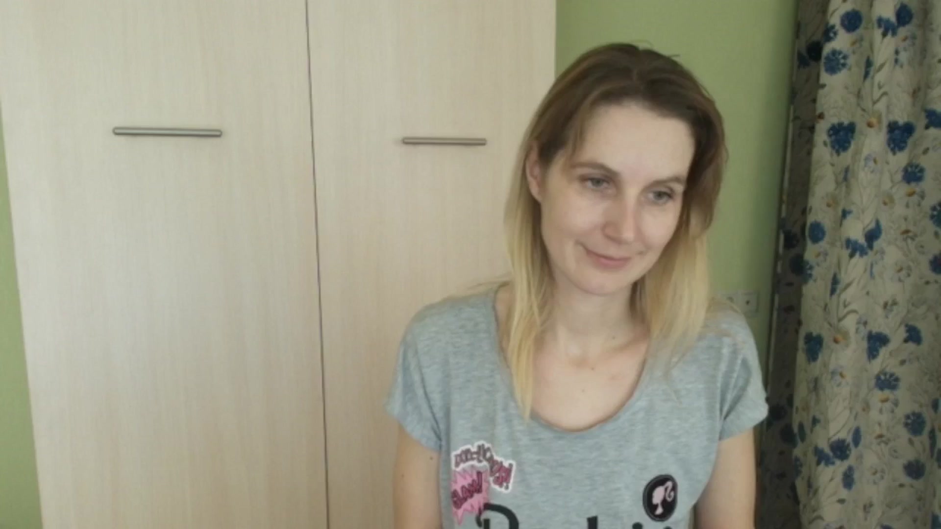 Gallery image thumbnail from HalynatheBest's myfreecams stream on, 02/10/2026, 21:05 image 15 of 20