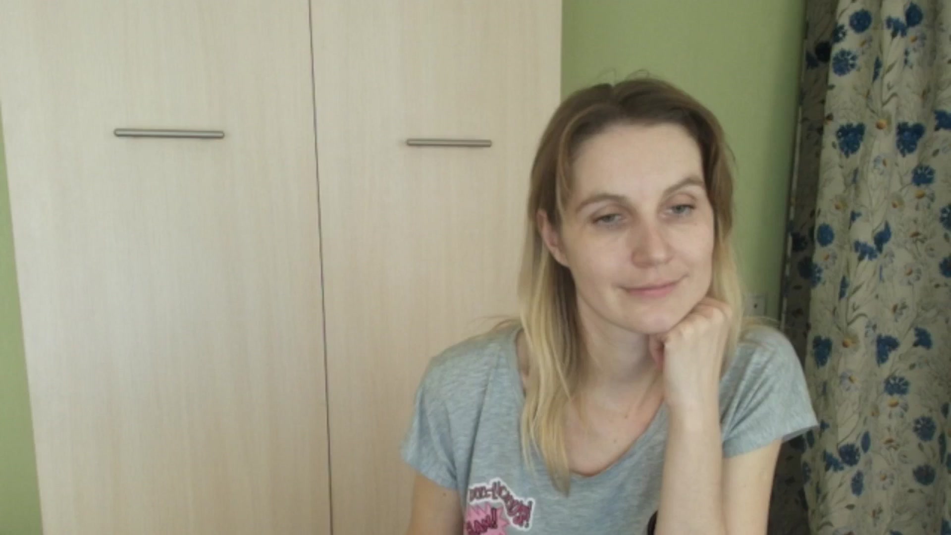 Gallery image thumbnail from HalynatheBest's myfreecams stream on, 02/10/2026, 21:05 image 16 of 20