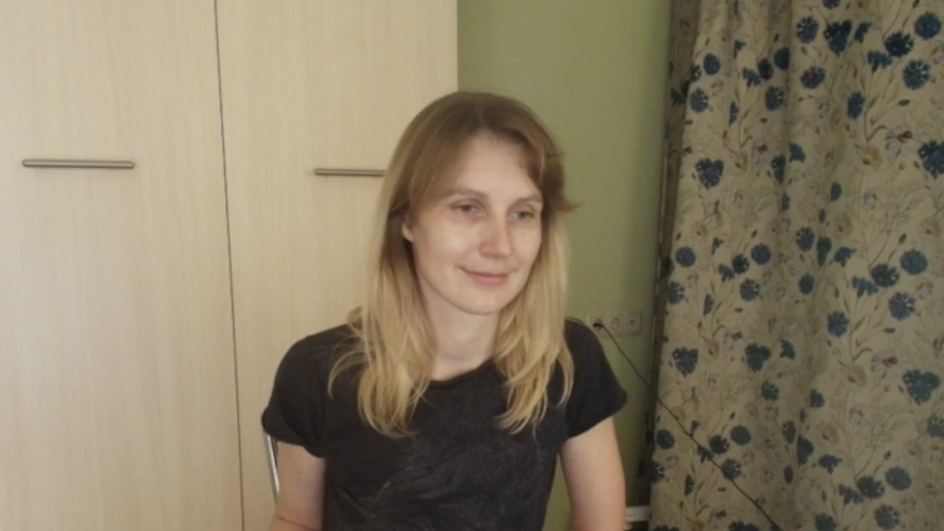 Gallery image thumbnail from HalynatheBest's myfreecams stream on, 02/14/2026, 21:02 image 1 of 20