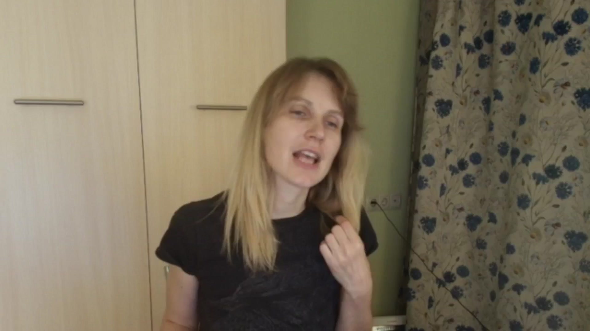 Gallery image thumbnail from HalynatheBest's myfreecams stream on, 02/14/2026, 21:02 image 8 of 20