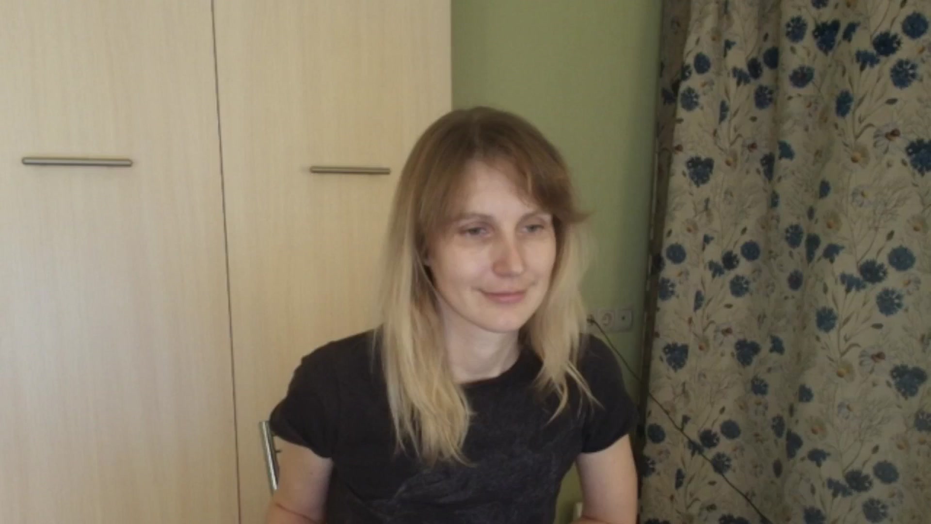 Gallery image thumbnail from HalynatheBest's myfreecams stream on, 02/14/2026, 21:02 image 9 of 20