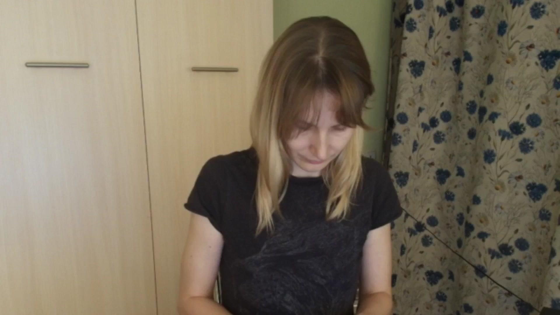 Gallery image thumbnail from HalynatheBest's myfreecams stream on, 02/14/2026, 21:58 image 7 of 20