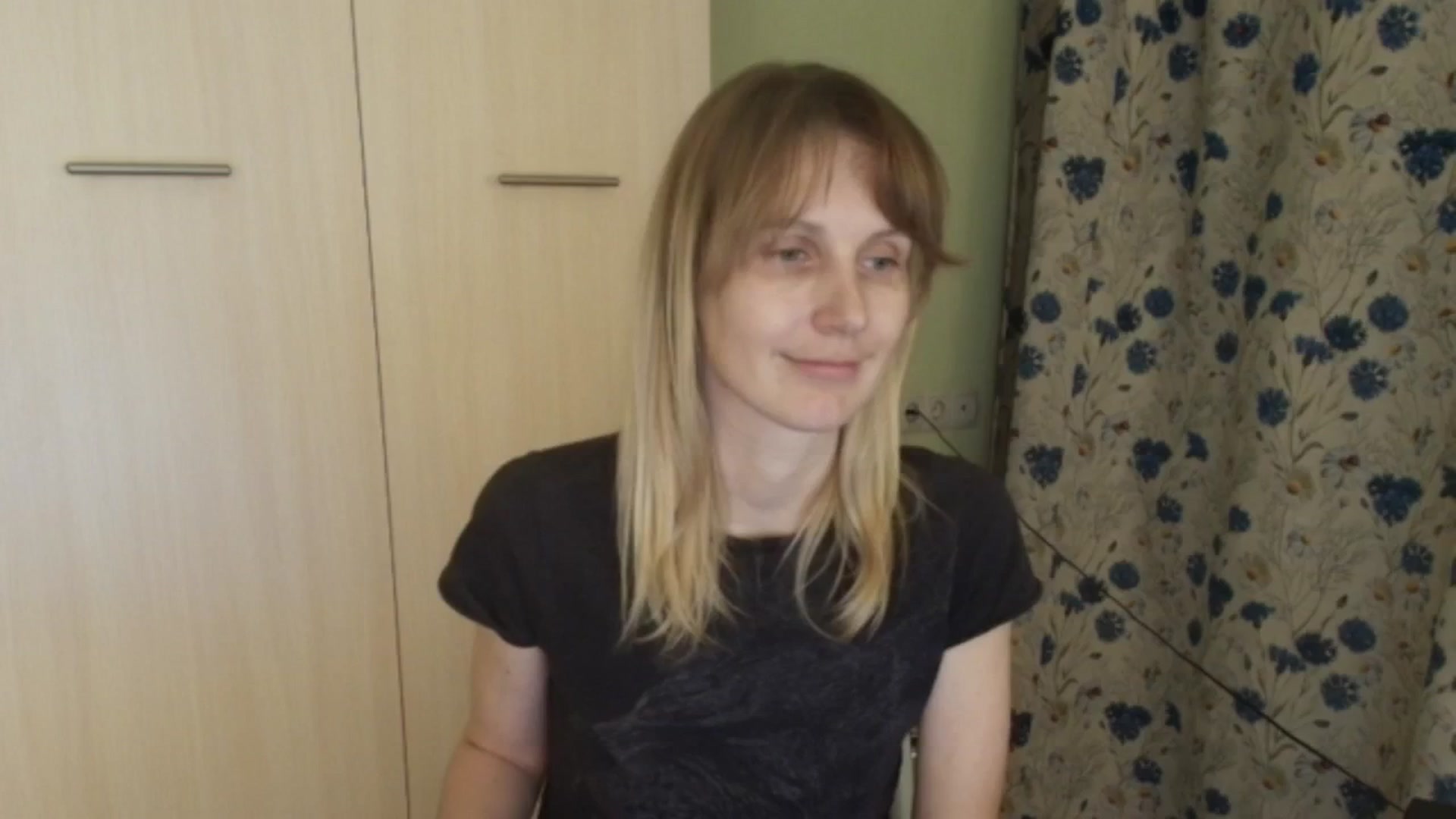Gallery image thumbnail from HalynatheBest's myfreecams stream on, 02/14/2026, 21:58 image 15 of 20
