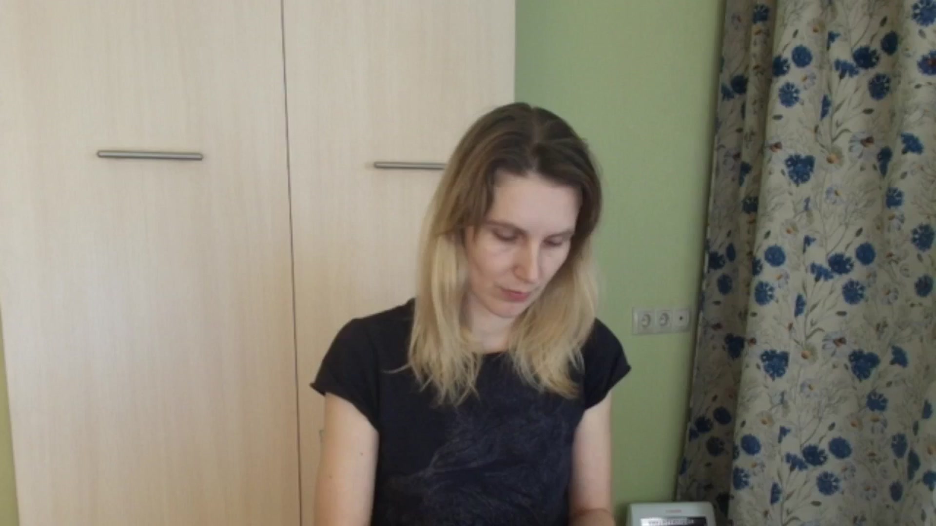 Gallery image thumbnail from HalynatheBest's myfreecams stream on, 02/18/2026, 20:56 image 14 of 20
