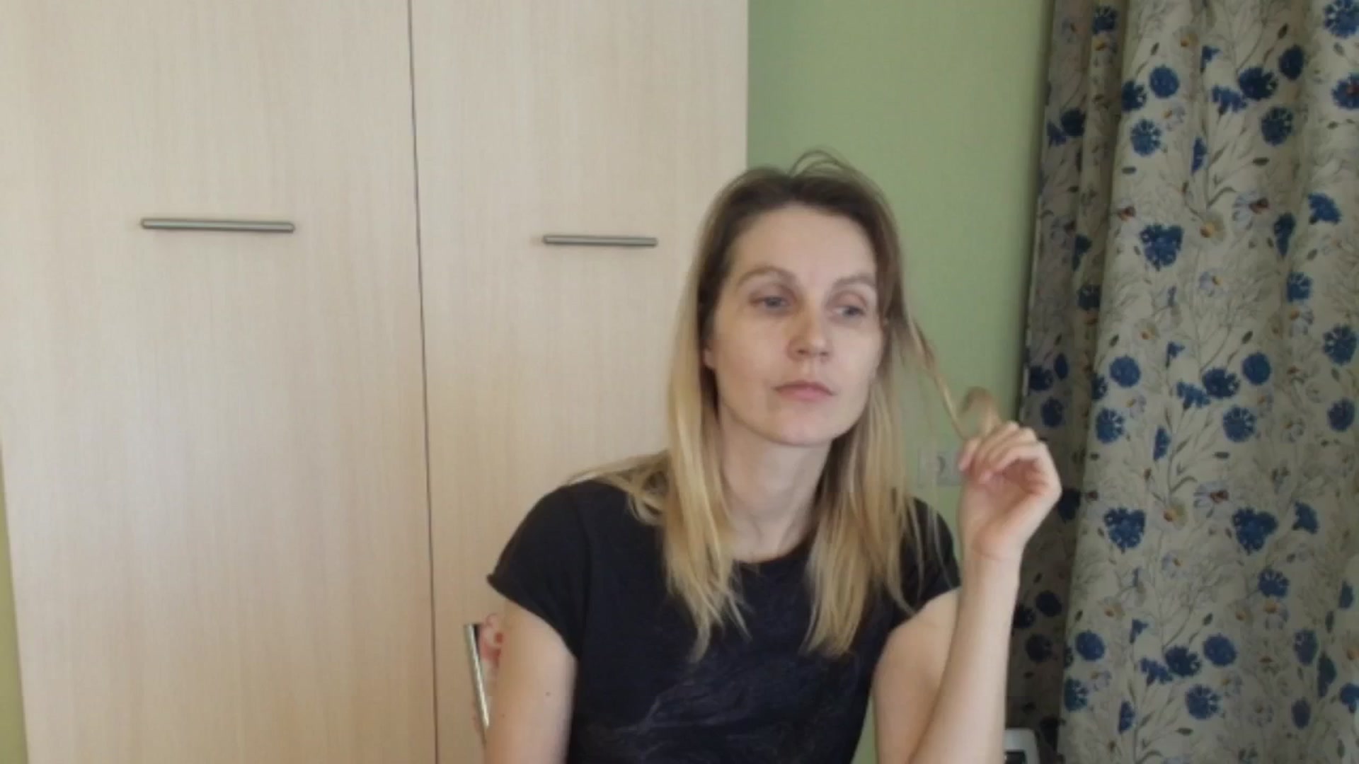 Gallery image thumbnail from HalynatheBest's myfreecams stream on, 02/18/2026, 20:56 image 19 of 20