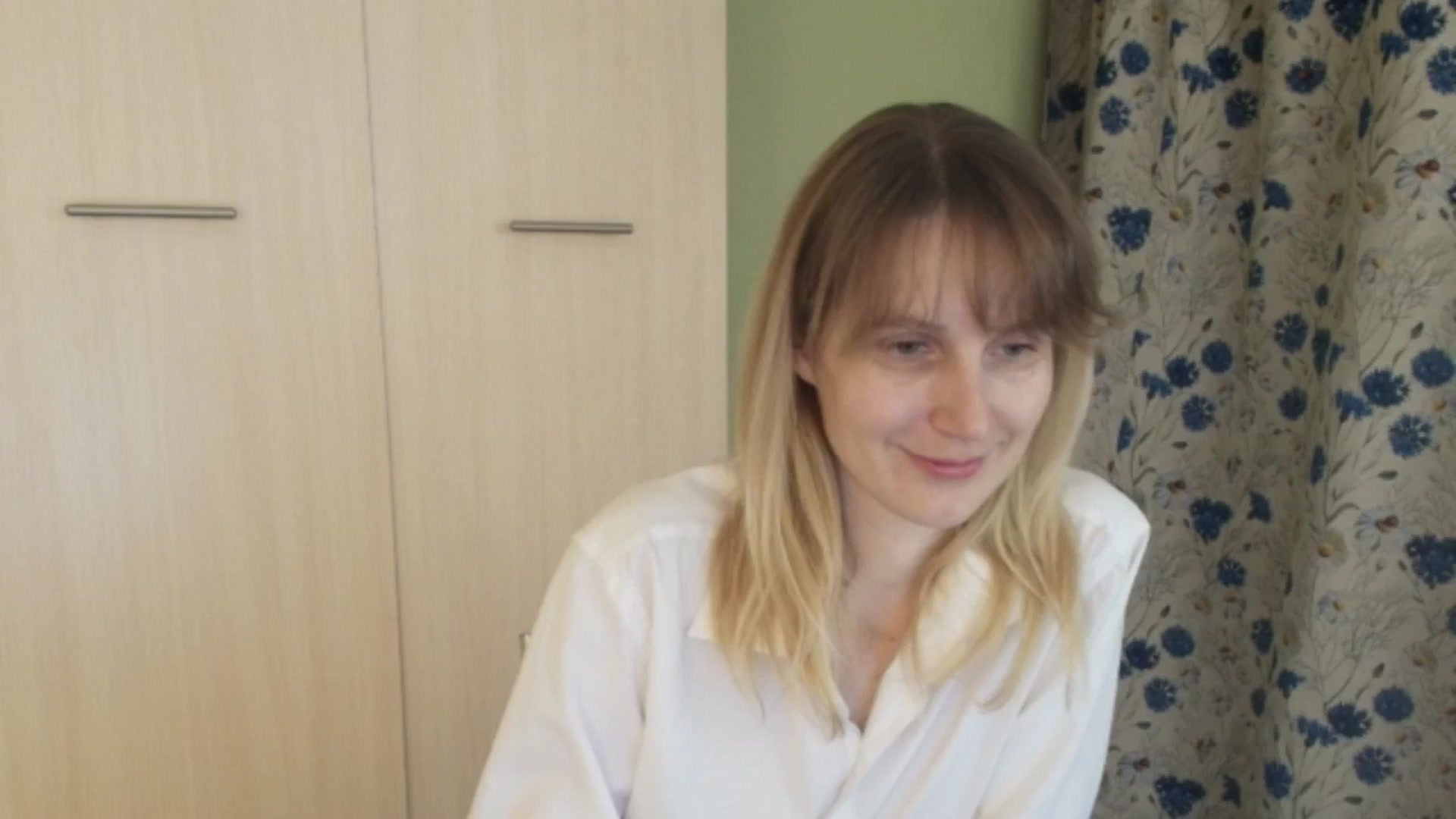 Gallery image thumbnail from HalynatheBest's myfreecams stream on, 02/19/2026, 20:58 image 12 of 20