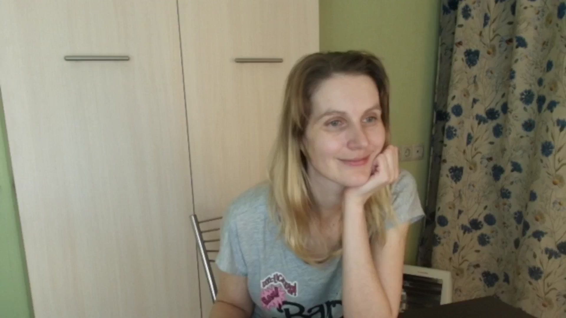 Gallery image thumbnail from HalynatheBest's myfreecams stream on, 03/06/2026, 21:18 image 10 of 20