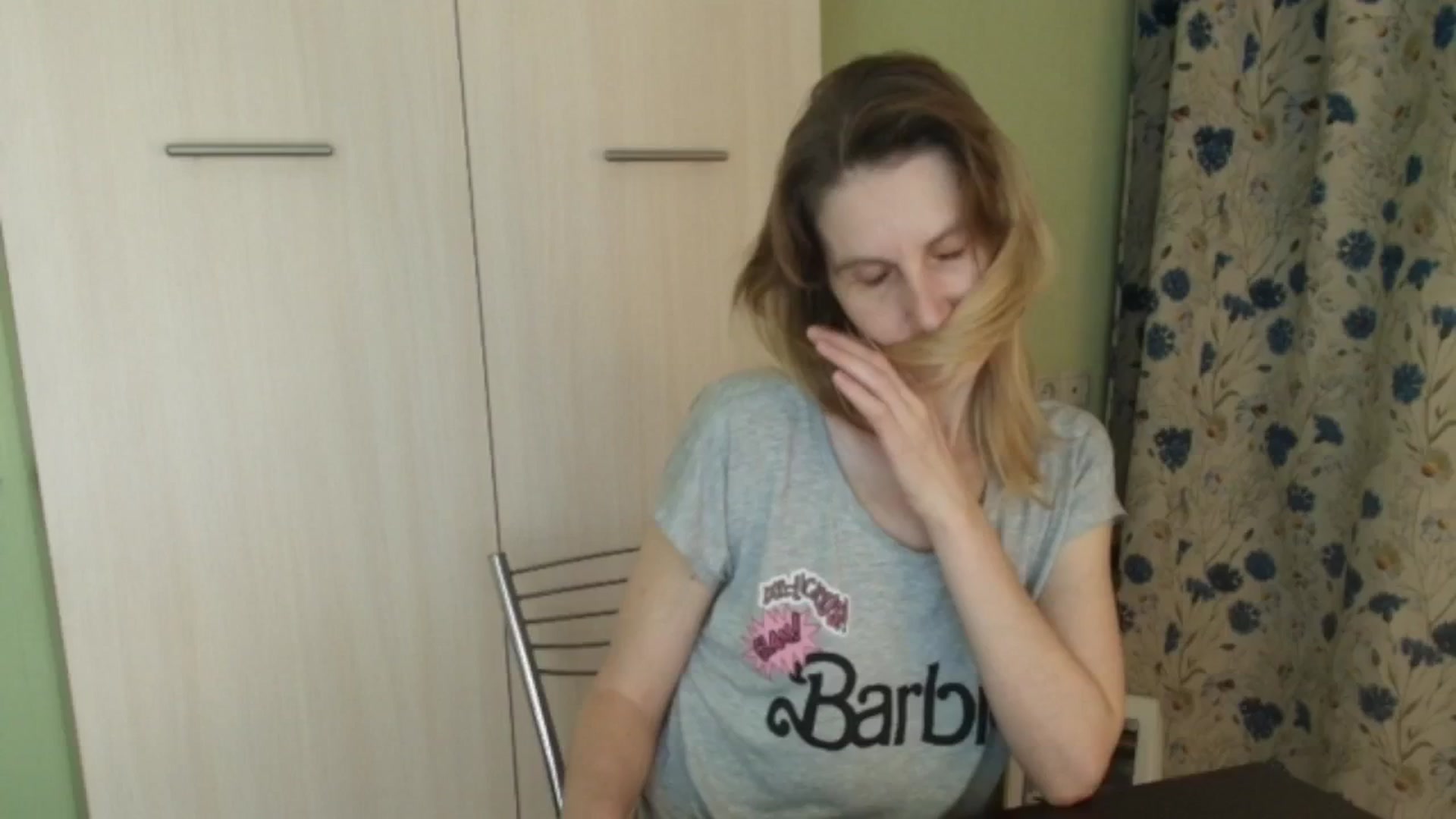 Gallery image thumbnail from HalynatheBest's myfreecams stream on, 03/06/2026, 21:18 image 6 of 20