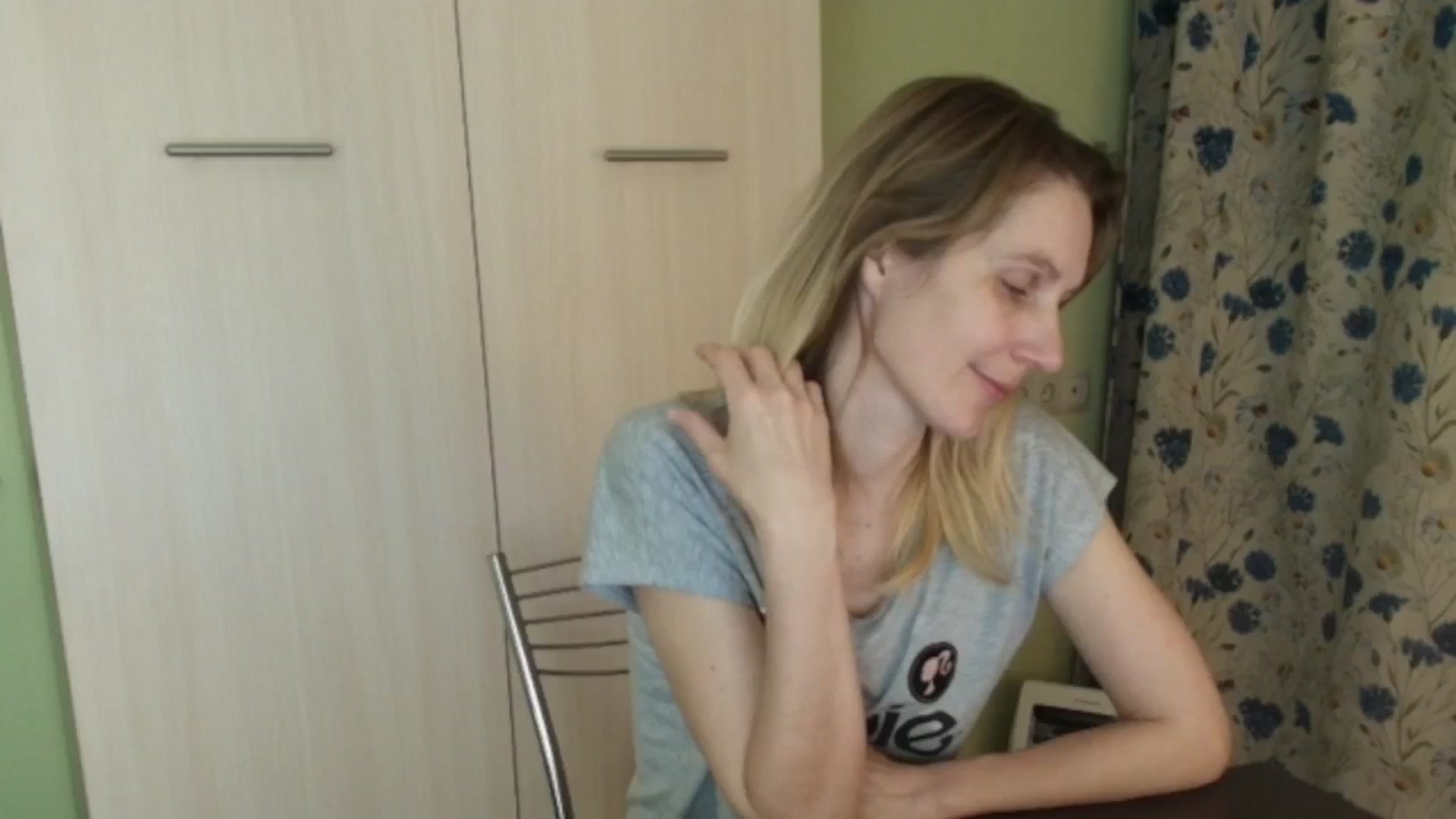 Gallery image thumbnail from HalynatheBest's myfreecams stream on, 03/06/2026, 21:18 image 15 of 20