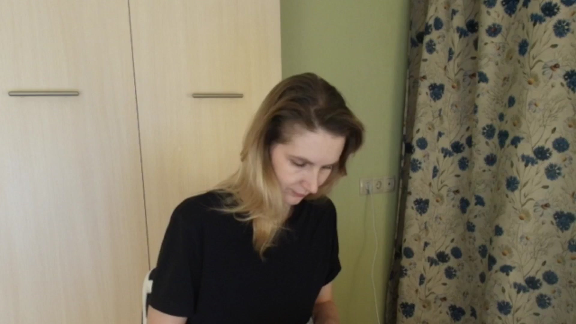 Gallery image thumbnail from HalynatheBest's myfreecams stream on, 03/11/2026, 20:57 image 12 of 20