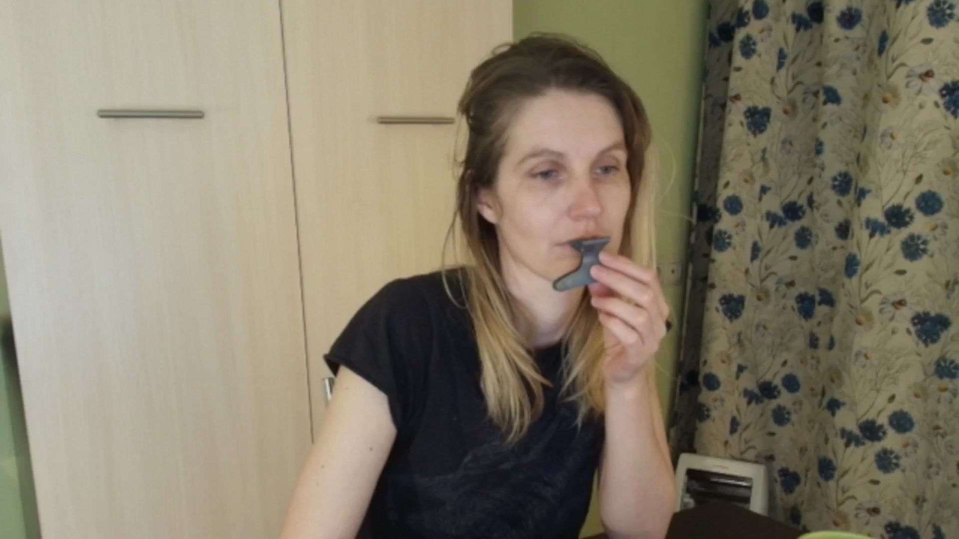 Gallery image thumbnail from HalynatheBest's myfreecams stream on, 03/16/2026, 20:09 image 18 of 20