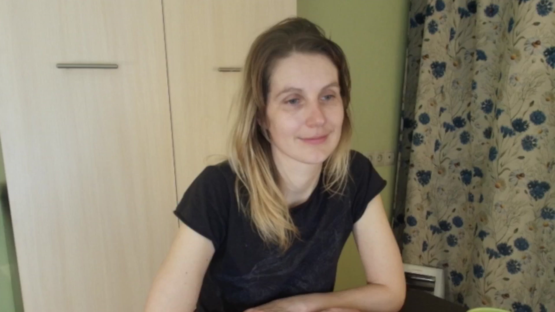 Gallery image thumbnail from HalynatheBest's myfreecams stream on, 03/16/2026, 20:09 image 10 of 20