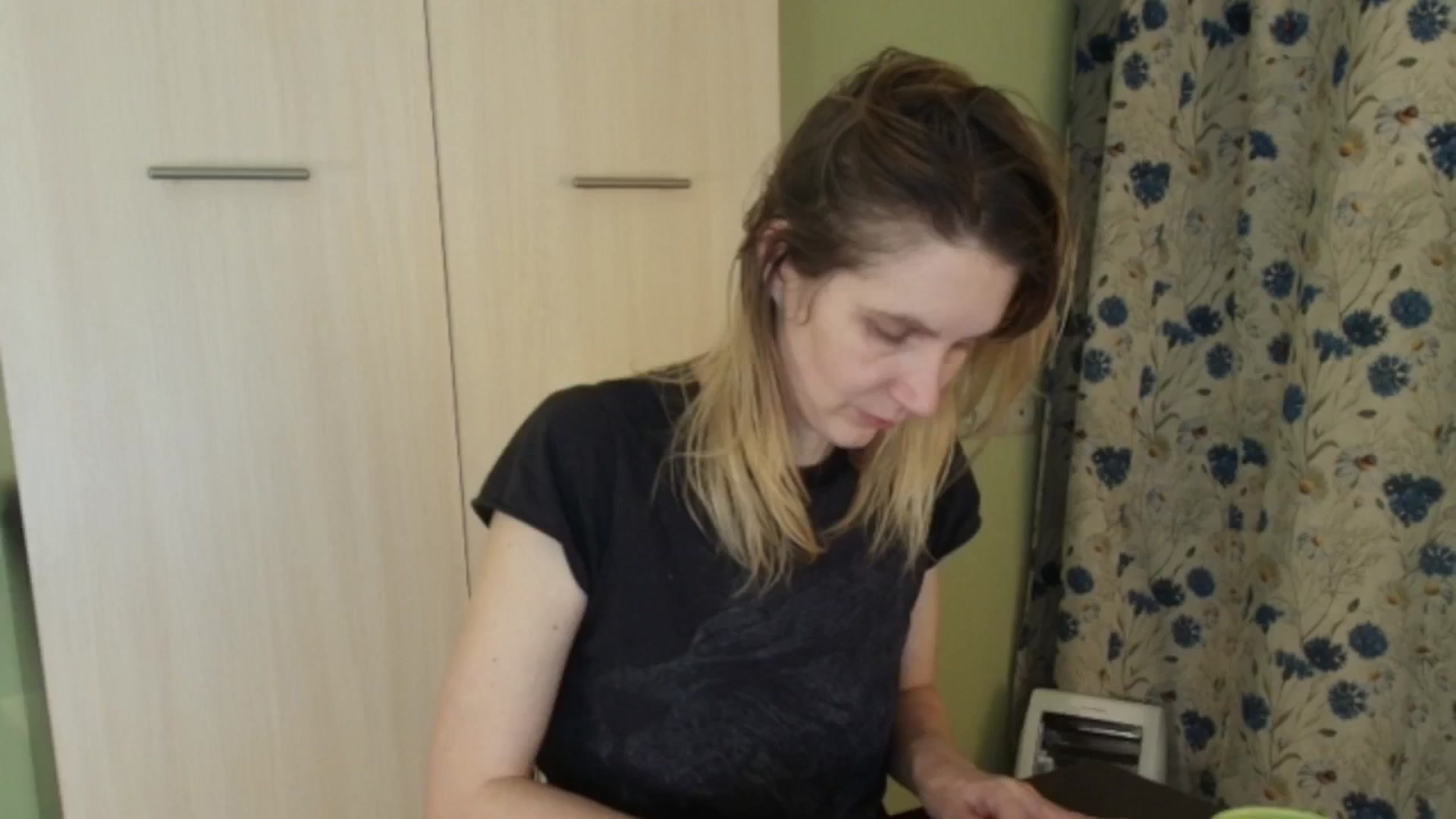 Gallery image thumbnail from HalynatheBest's myfreecams stream on, 03/16/2026, 20:09 image 17 of 20