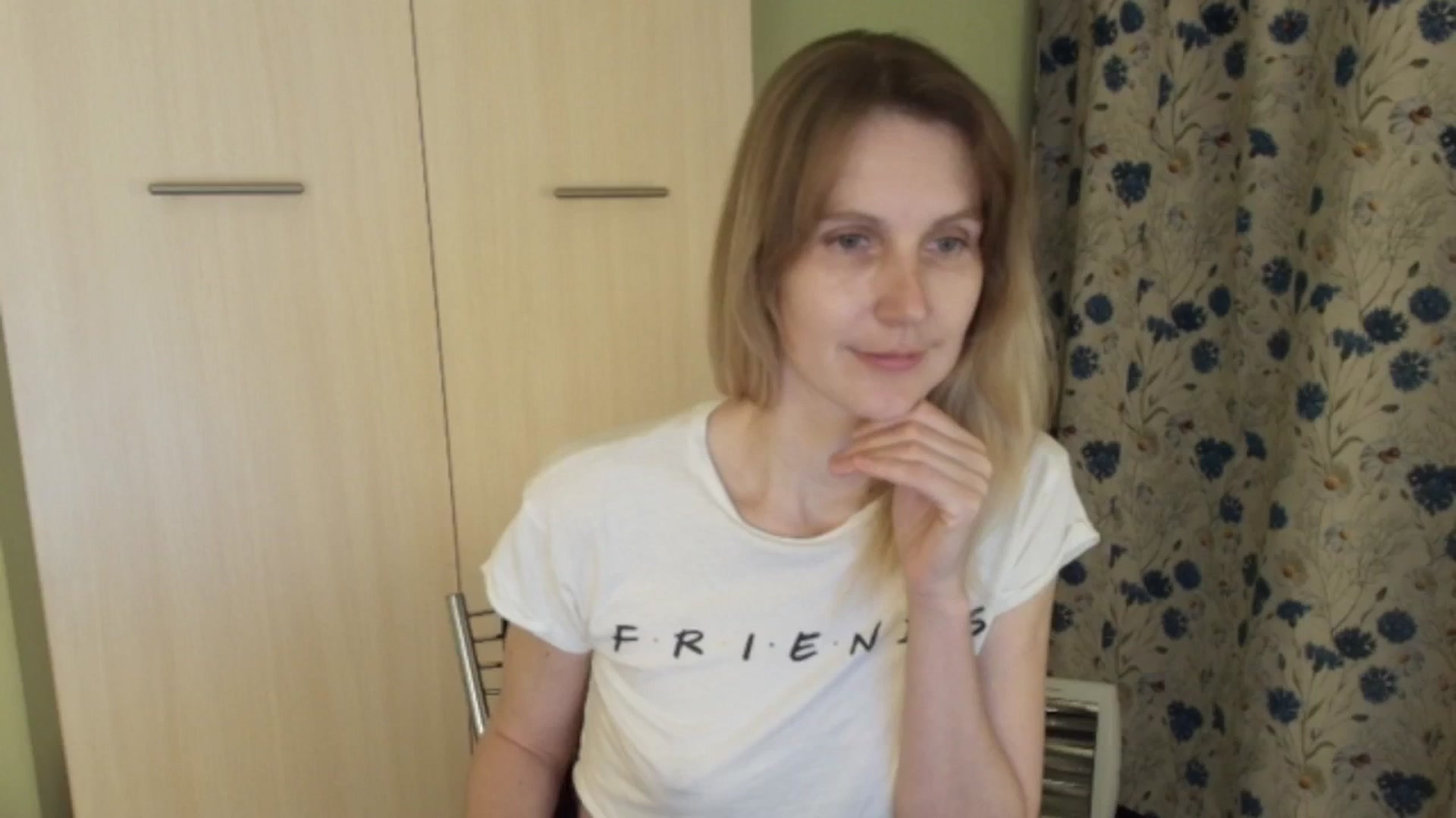 Gallery image thumbnail from HalynatheBest's myfreecams stream on, 03/21/2026, 20:57 image 16 of 20