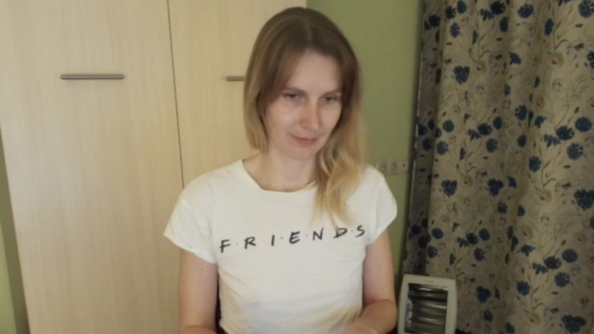 Gallery image thumbnail from HalynatheBest's myfreecams stream on, 03/21/2026, 20:57 image 17 of 20