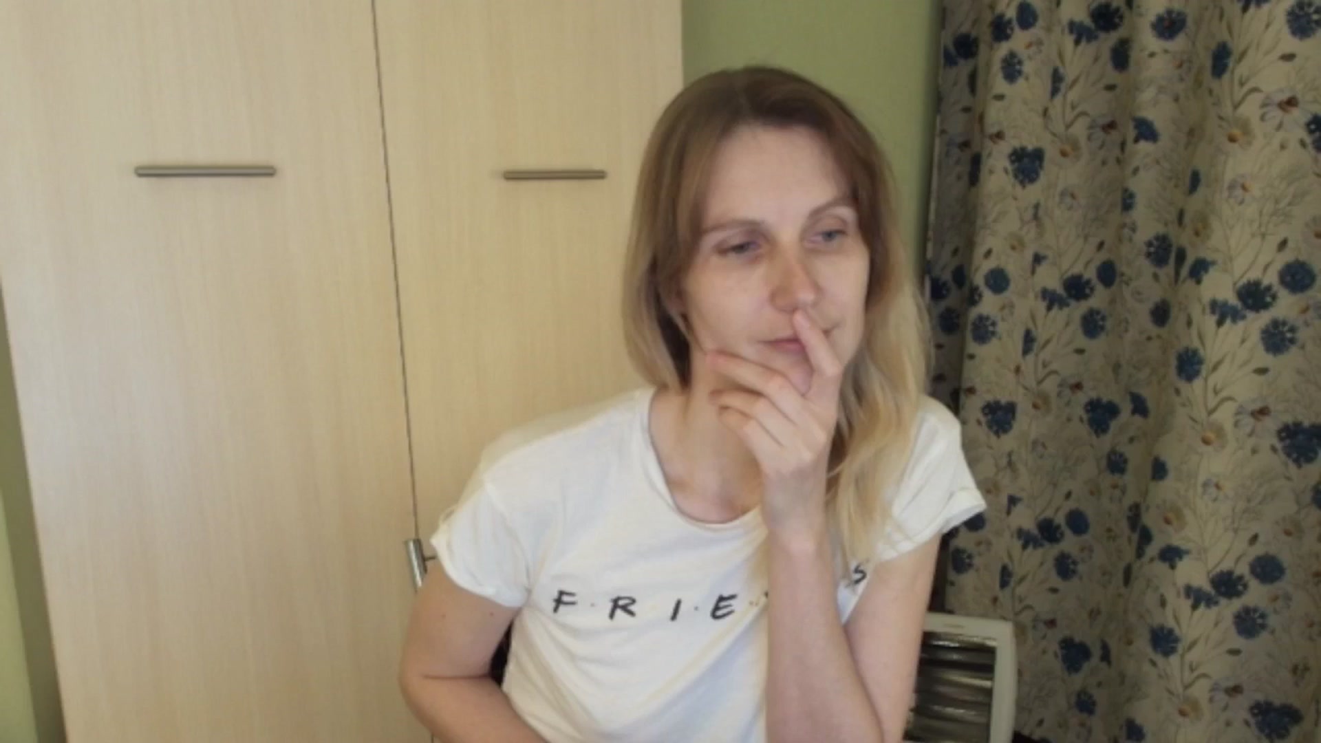 Gallery image thumbnail from HalynatheBest's myfreecams stream on, 03/21/2026, 20:57 image 10 of 20