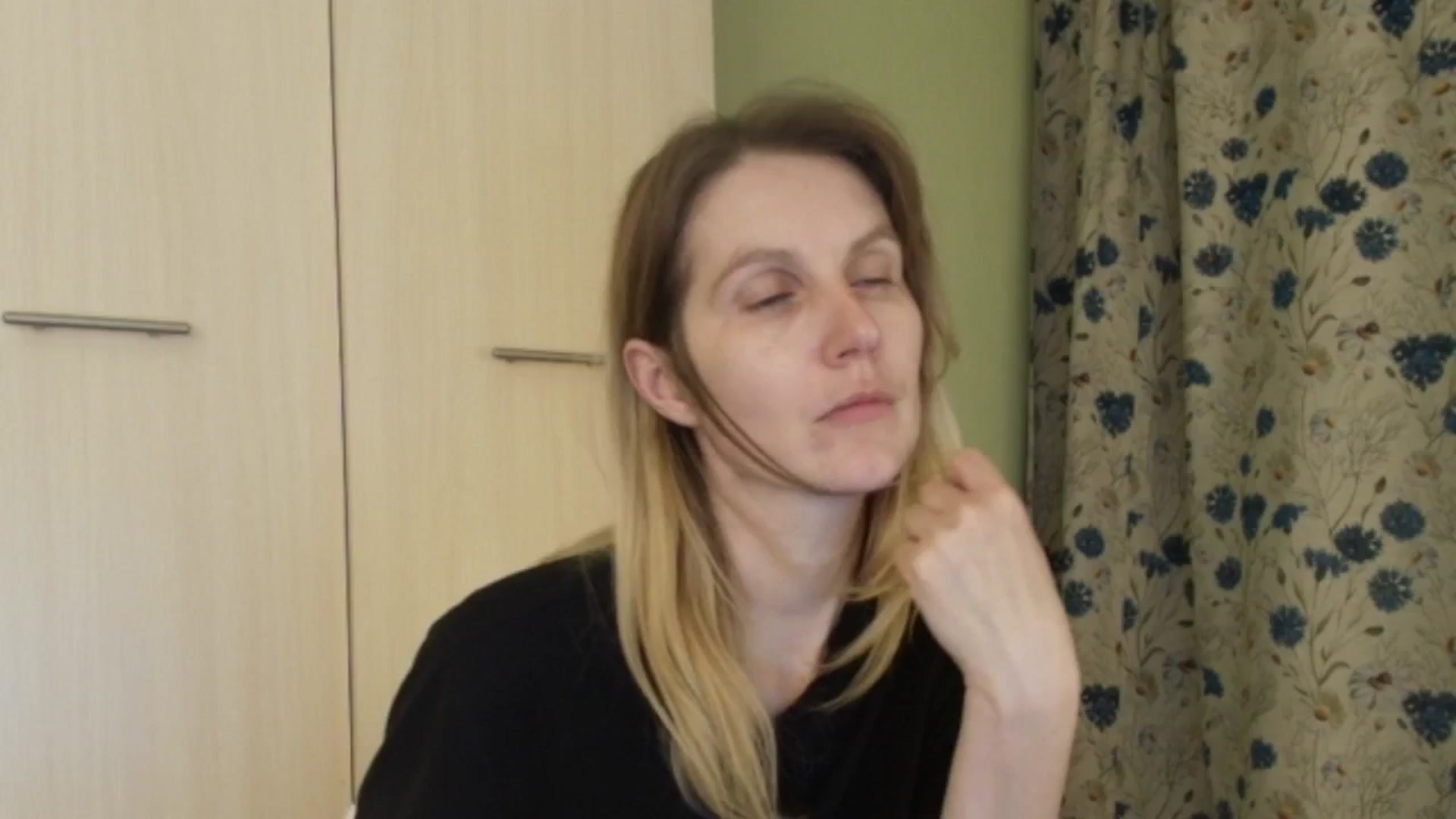 Gallery image thumbnail from HalynatheBest's myfreecams stream on, 03/23/2026, 20:16 image 6 of 20
