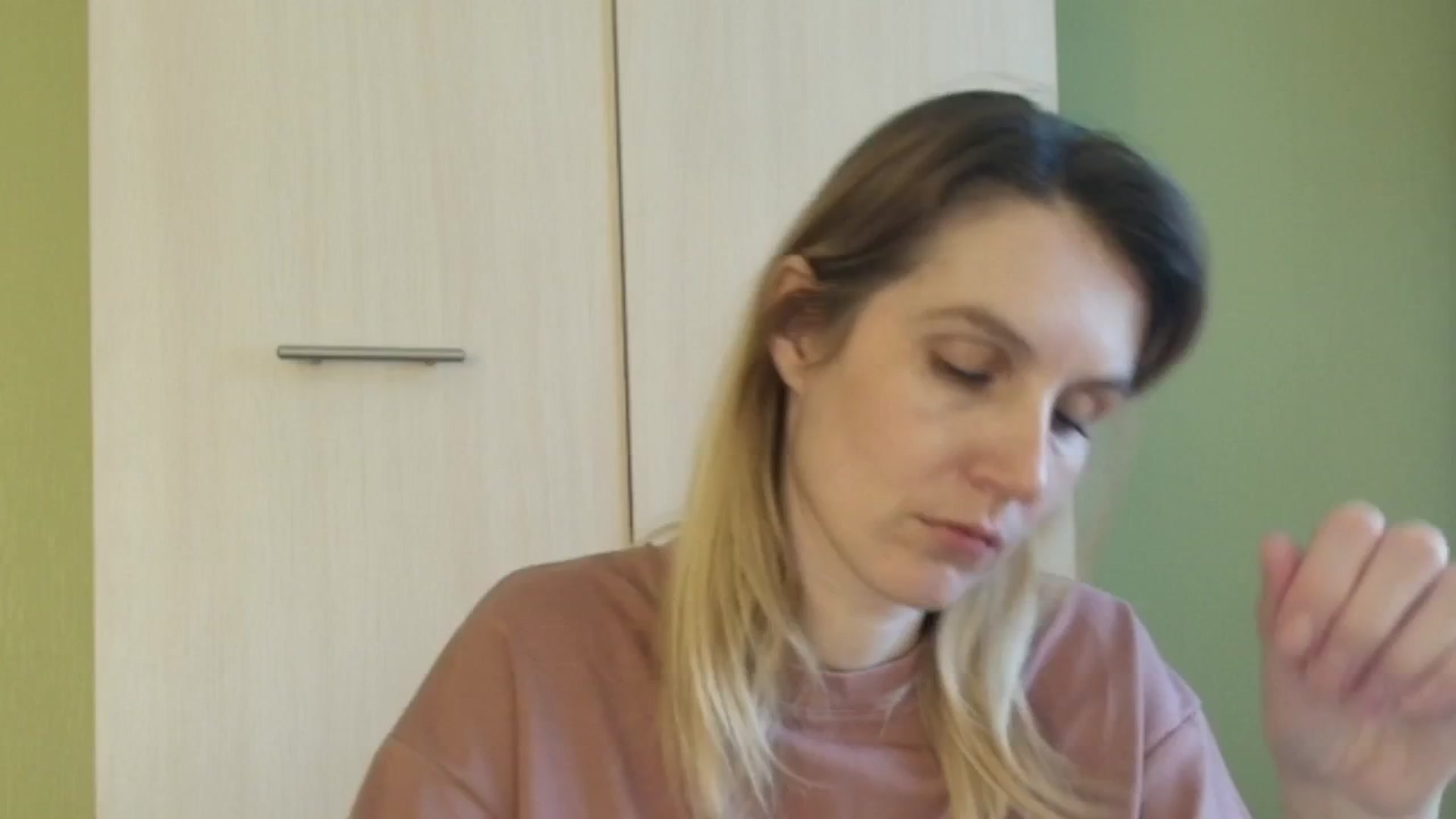 Gallery image thumbnail from HalynatheBest's myfreecams stream on, 03/24/2026, 12:06 image 10 of 20