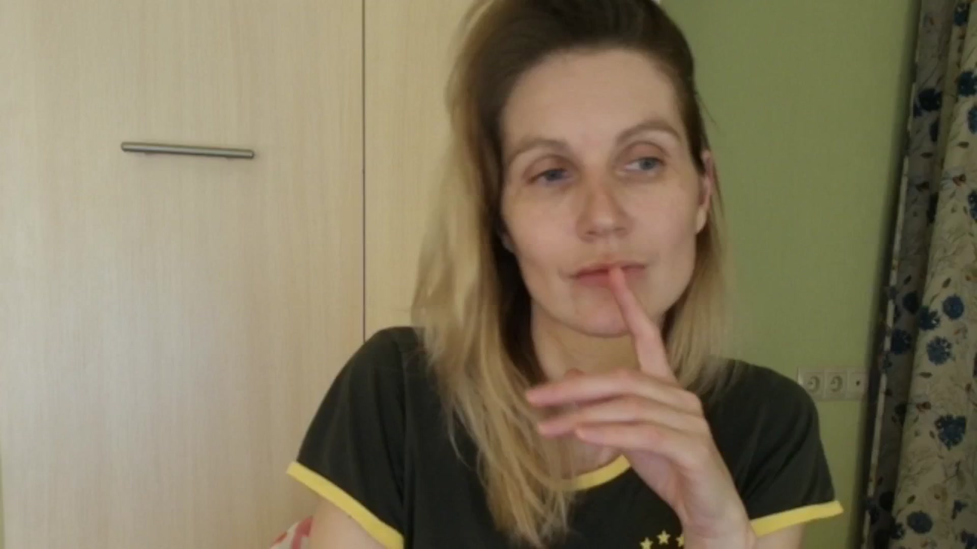 Gallery image thumbnail from HalynatheBest's myfreecams stream on, 04/08/2026, 20:27 image 7 of 20