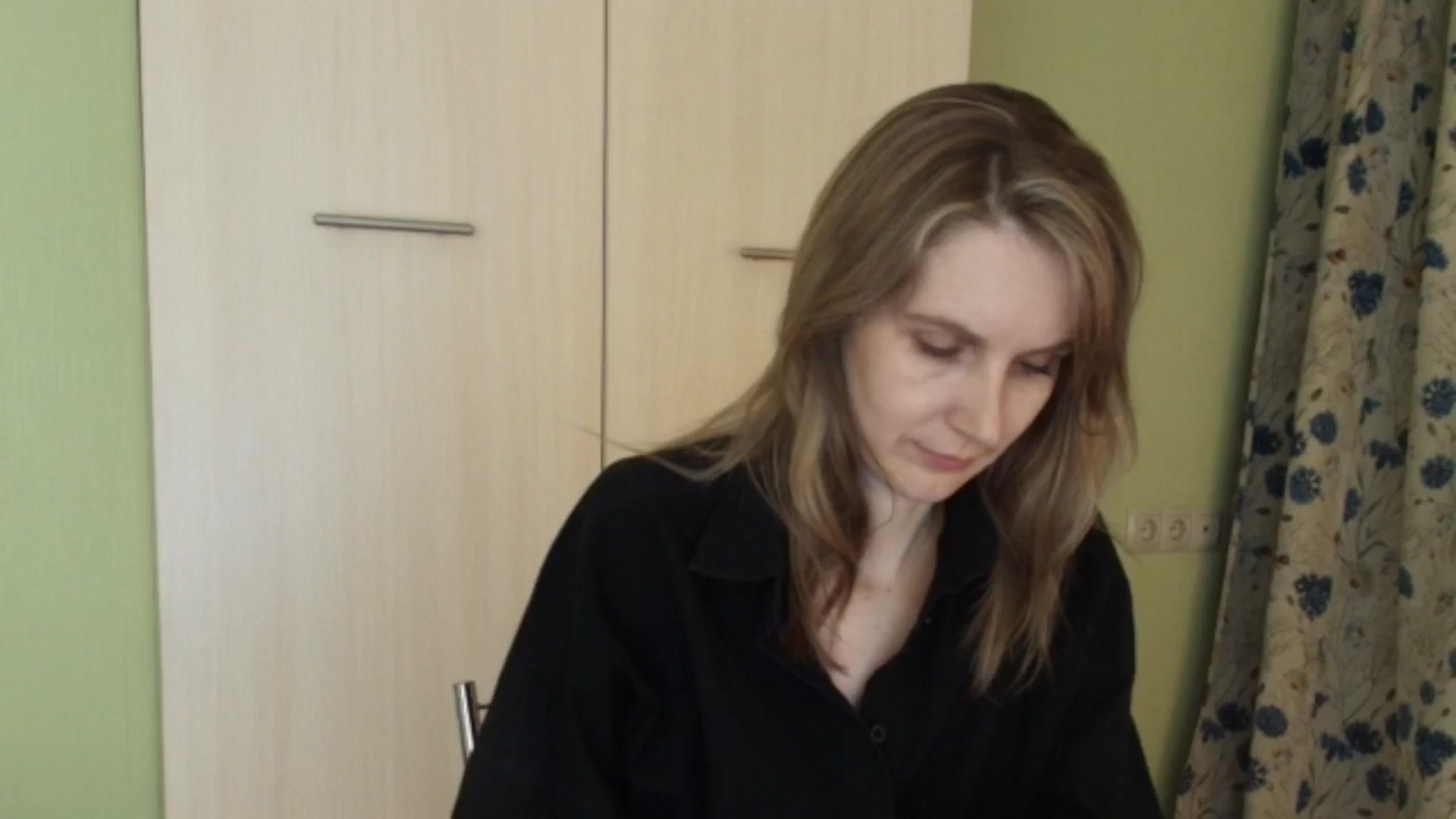 Gallery image thumbnail from HalynatheBest's myfreecams stream on, 04/29/2026, 20:28 image 11 of 20