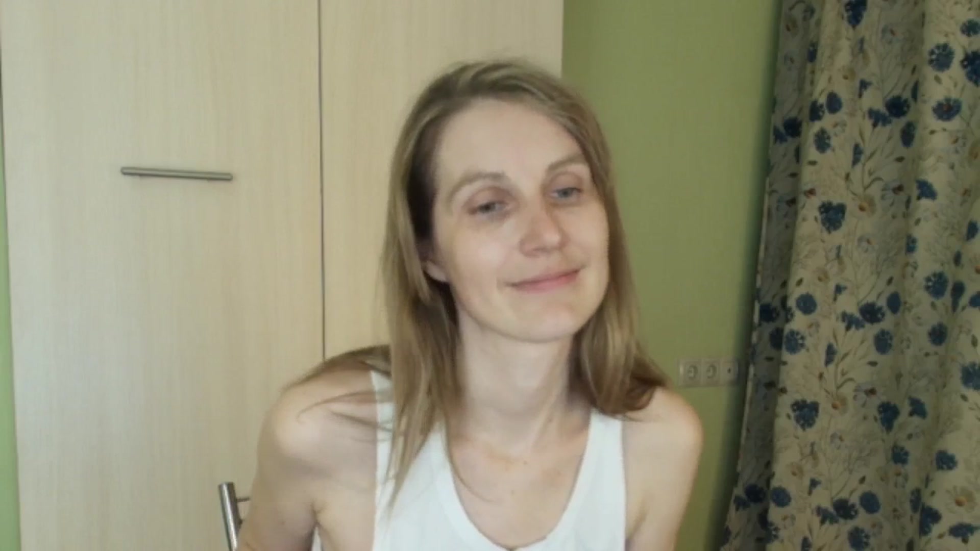 Gallery image thumbnail from HalynatheBest's myfreecams stream on, 05/02/2026, 21:34 image 10 of 20