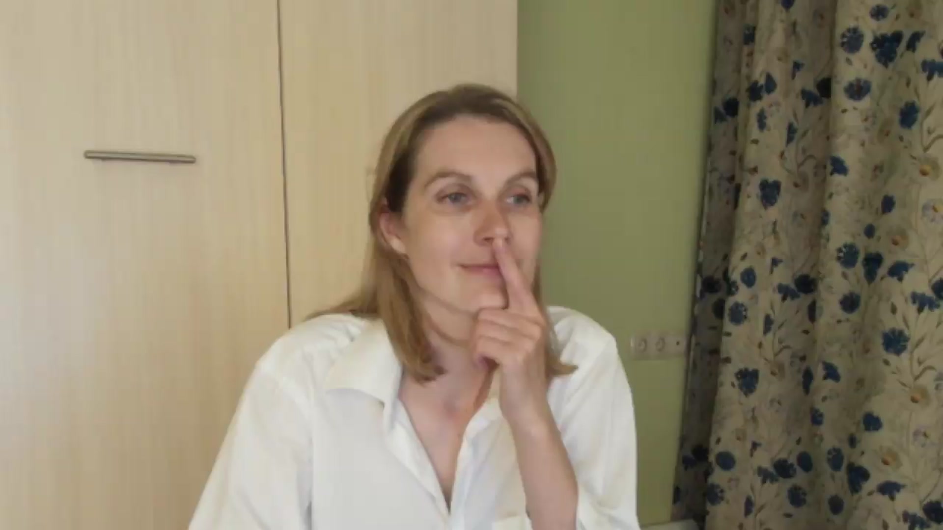 Gallery image thumbnail from HalynatheBest's myfreecams stream on, 06/07/2026, 21:26 image 16 of 20
