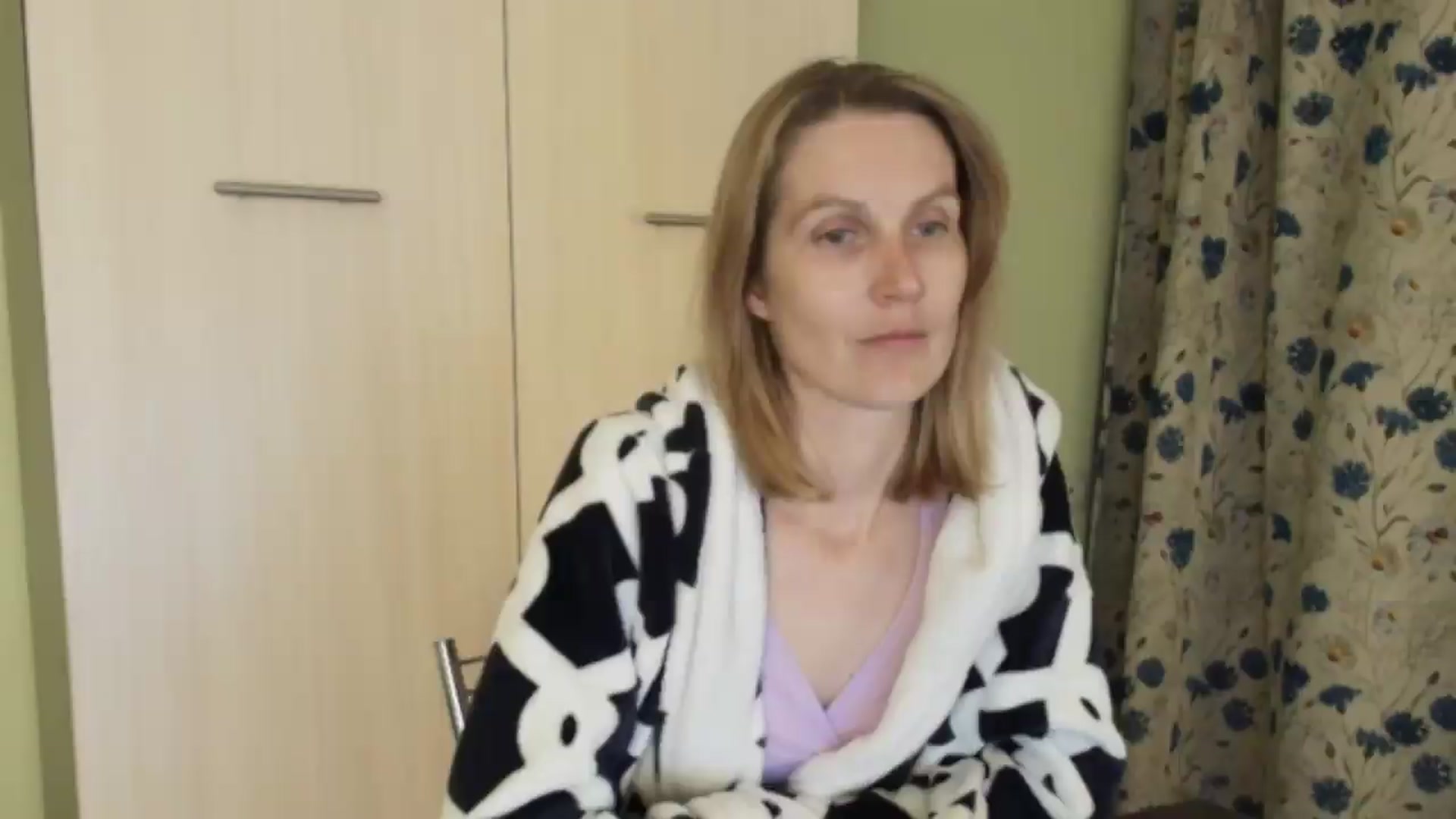 Gallery image thumbnail from HalynatheBest's myfreecams stream on, 06/20/2026, 20:41 image 7 of 20