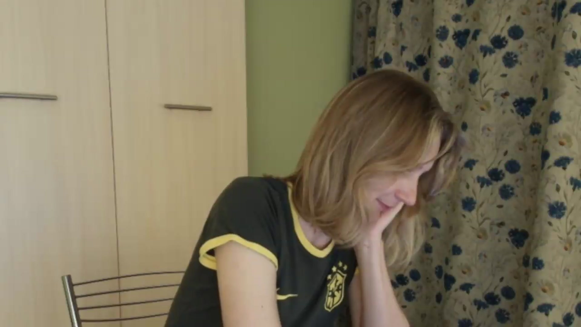 Gallery image thumbnail from HalynatheBest's myfreecams stream on, 07/09/2026, 19:42 image 14 of 20