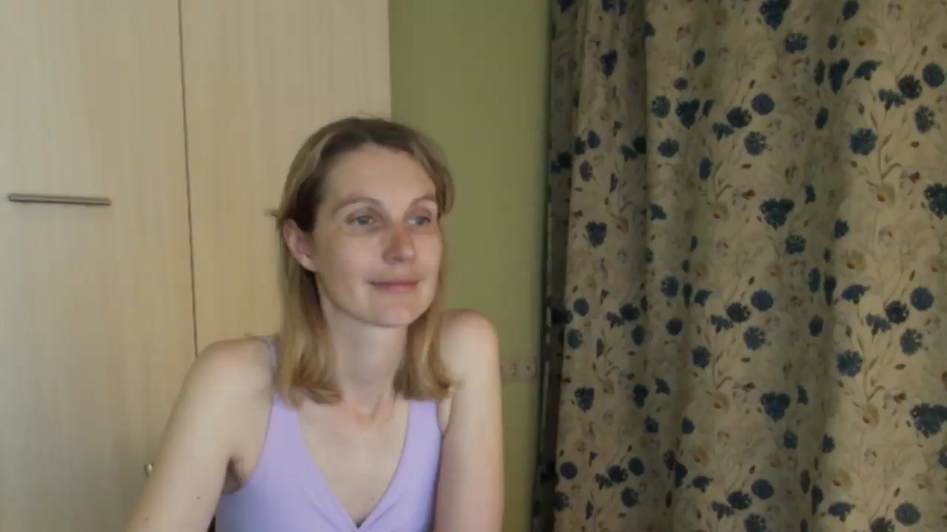 Gallery image thumbnail from HalynatheBest's myfreecams stream on, 07/12/2026, 20:59 image 2 of 20